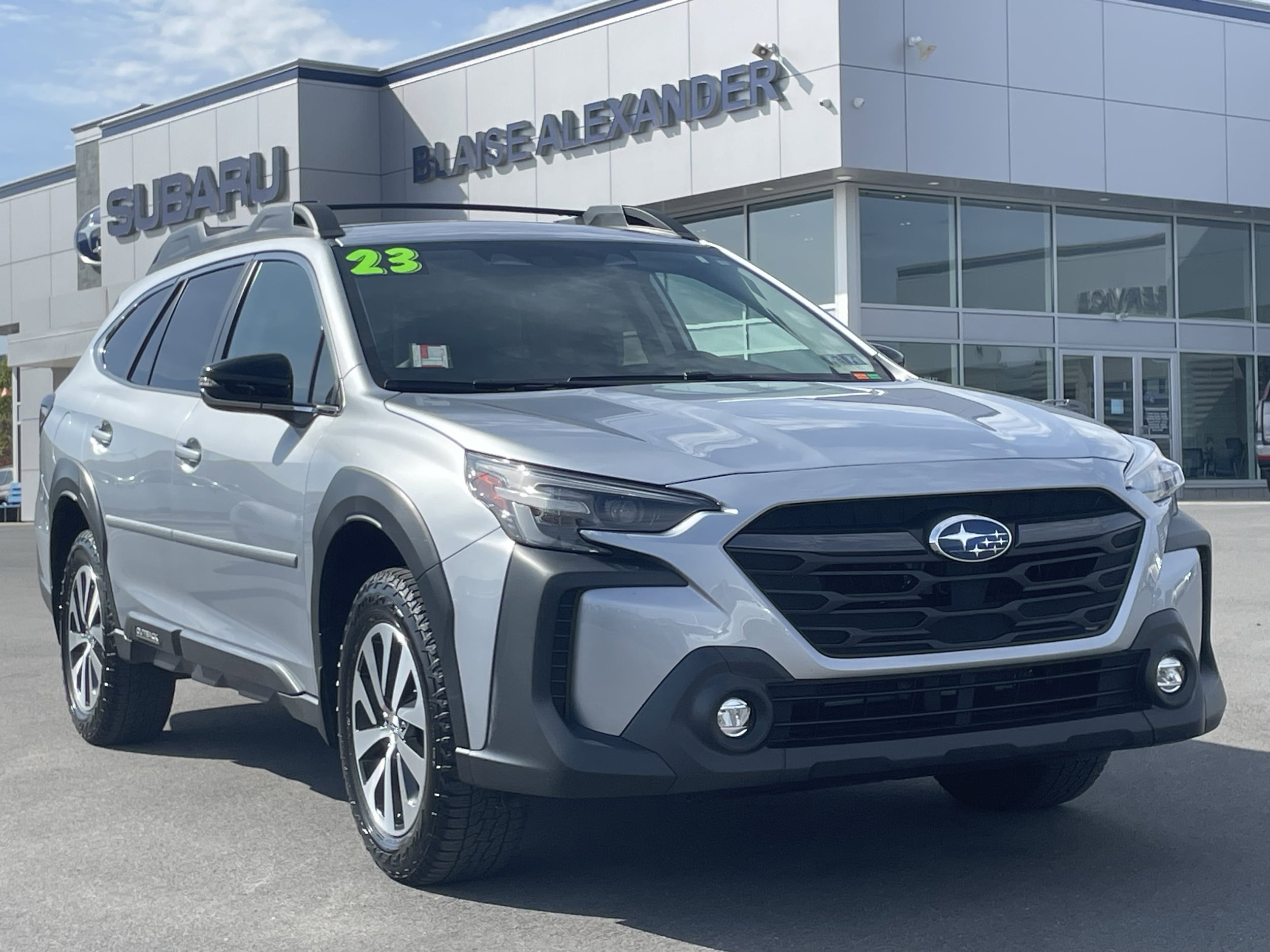 2023 Subaru Outback Premium