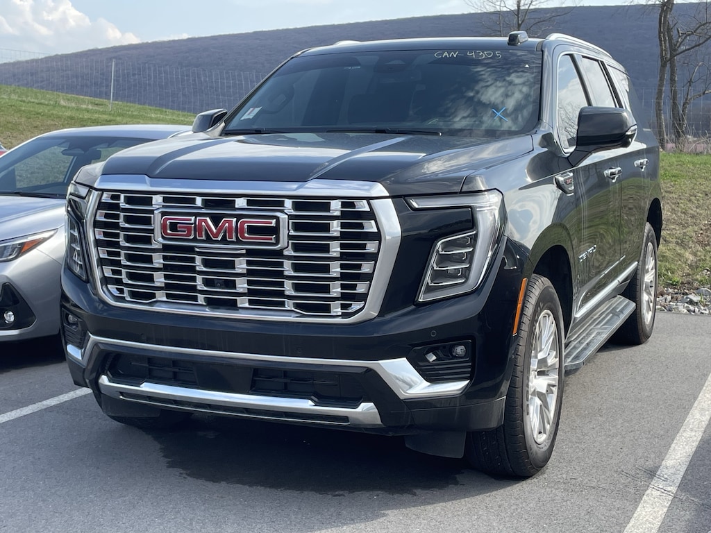 Used 2025 GMC Yukon Denali SUV