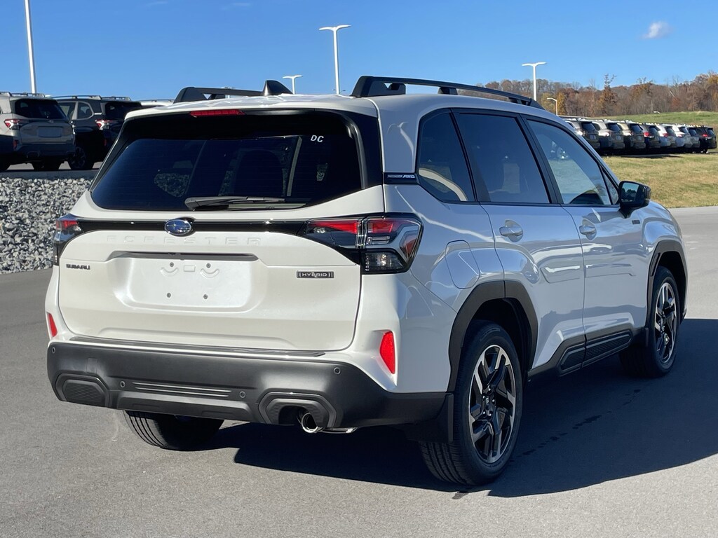 New 2025 Subaru Forester Hybrid Limited SUV
