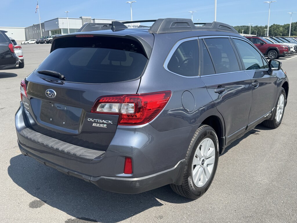 Used 2016 Subaru Outback 2.5i Premium SUV