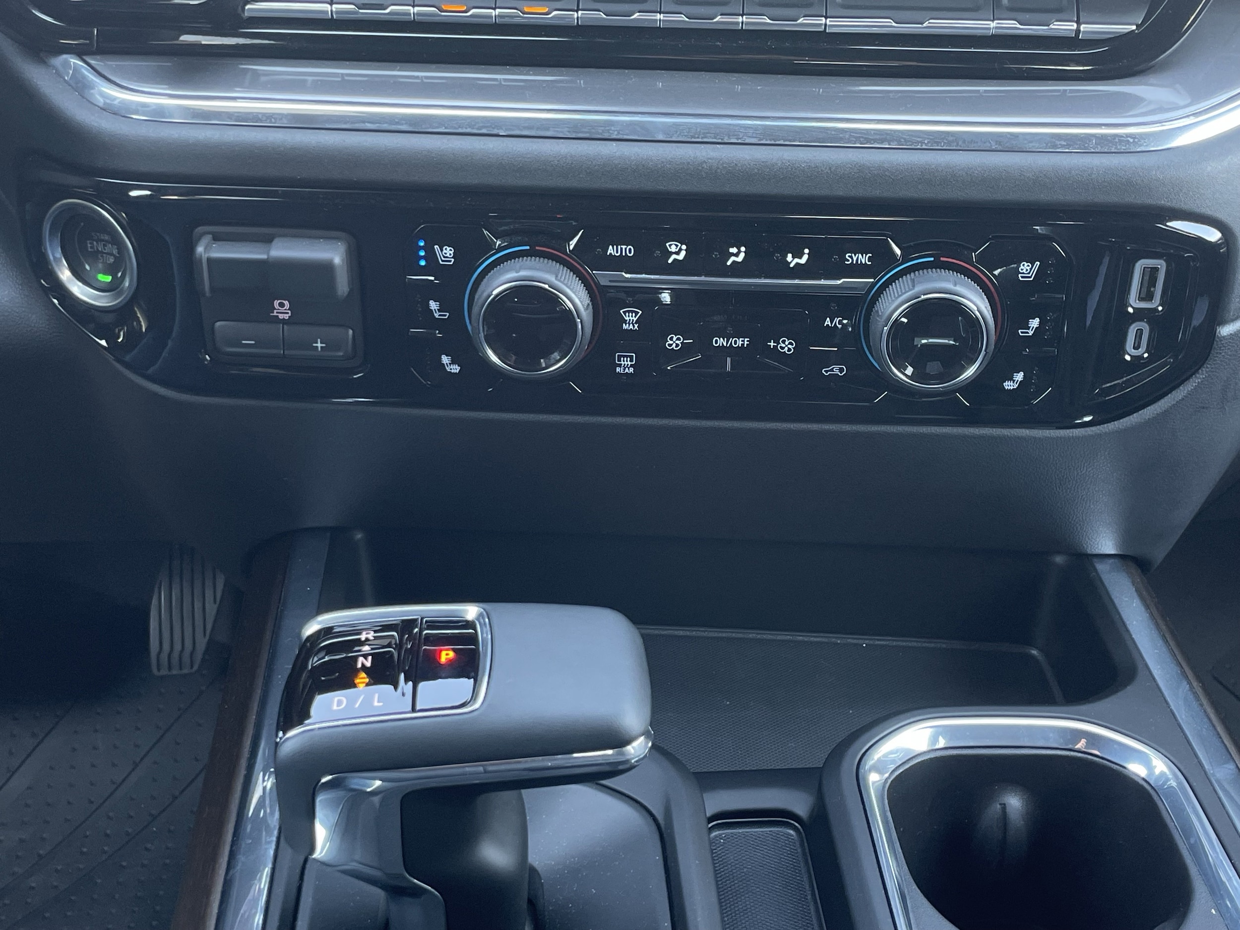 2024 Chevrolet Silverado 1500 High Country - Photo 25