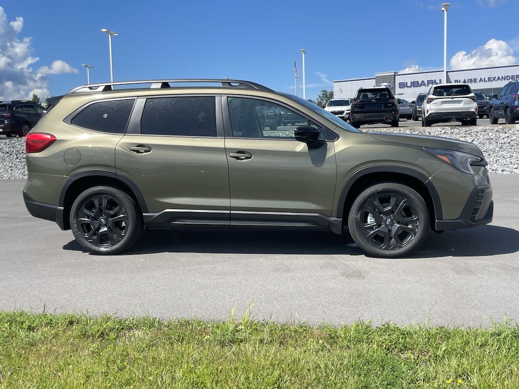 New 2025 Subaru Ascent Onyx Edition 7-Passenger SUV