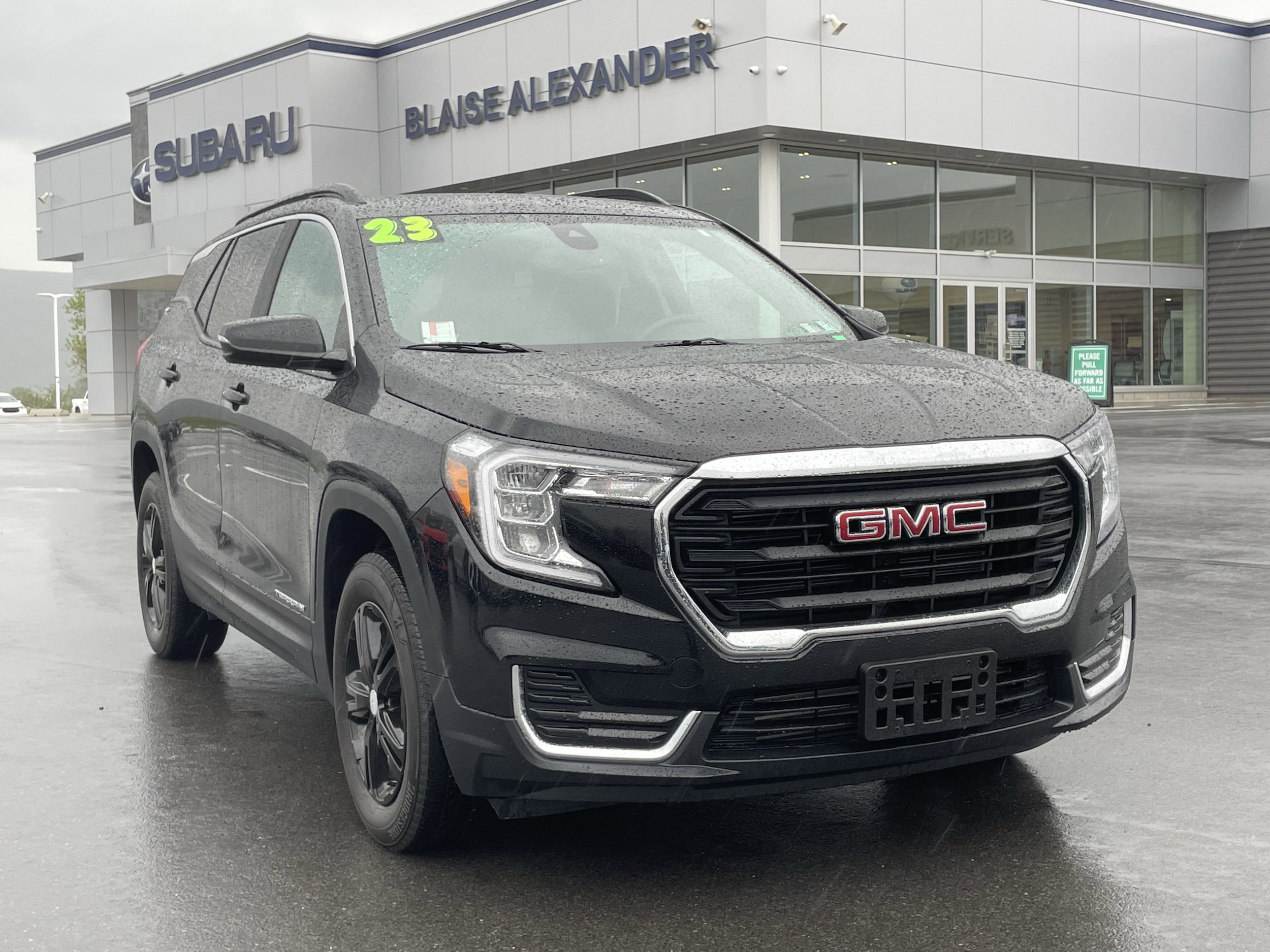 2023 GMC Terrain SLE AWD's photo