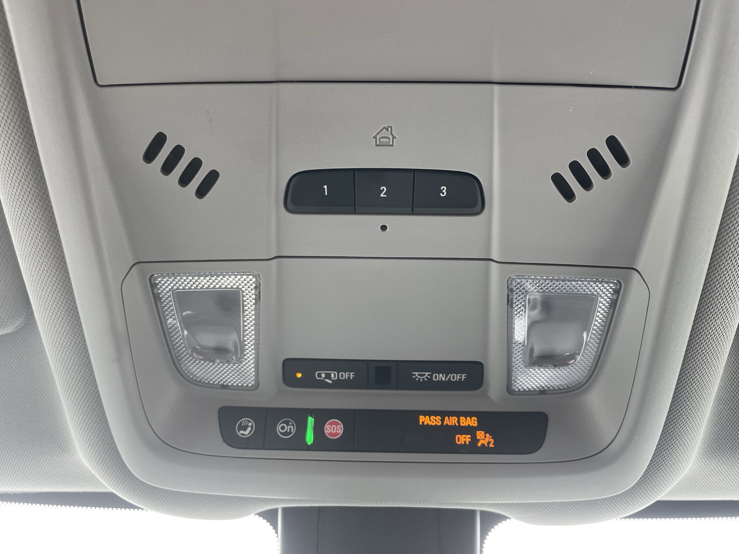 2024 GMC Terrain SLT - Photo 30