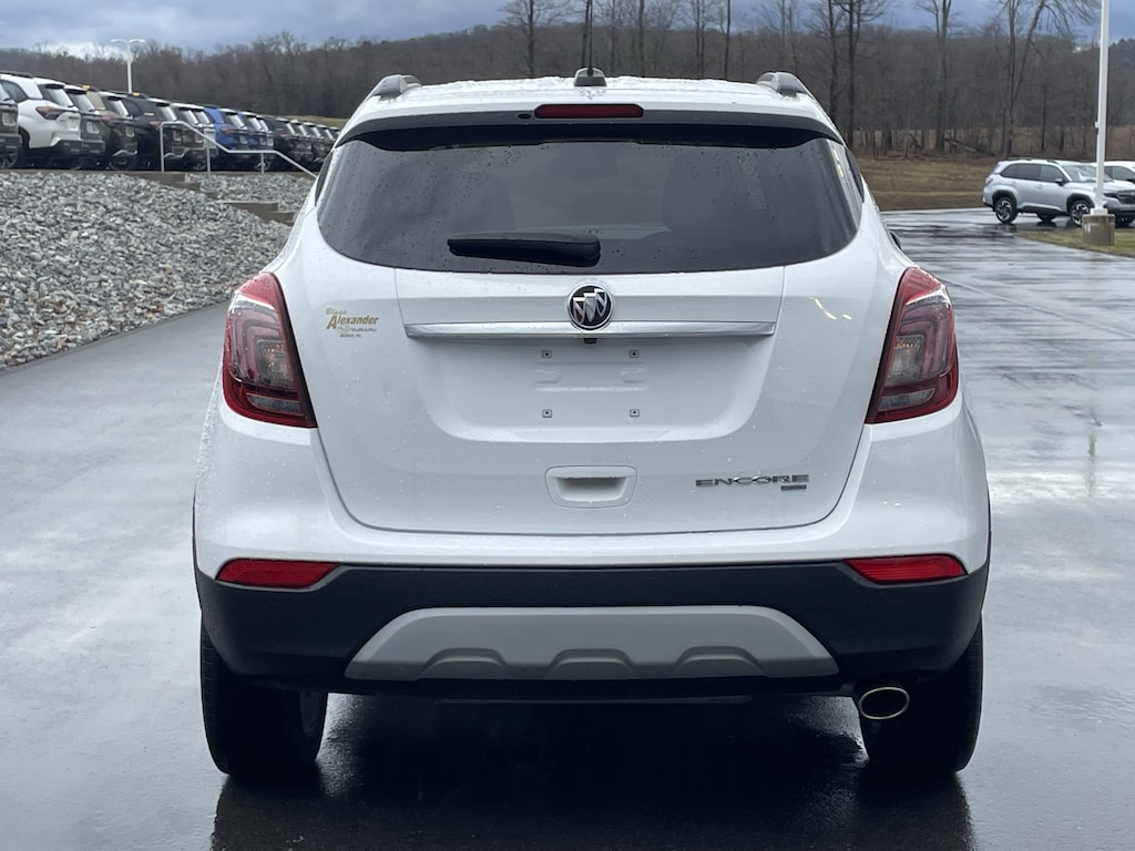 Used 2022 Buick Encore Preferred SUV