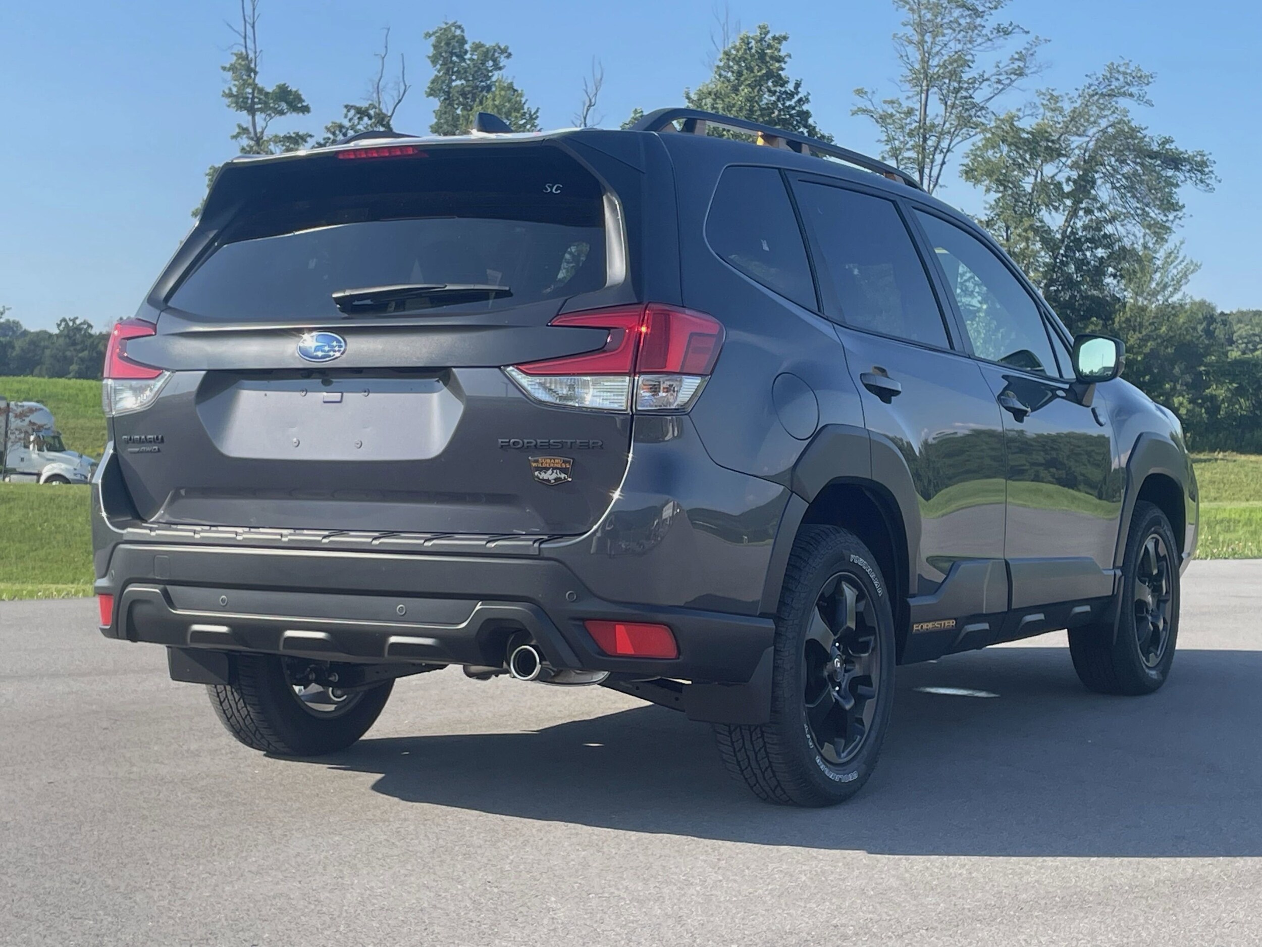 2025 Subaru Forester Wilderness photo 2