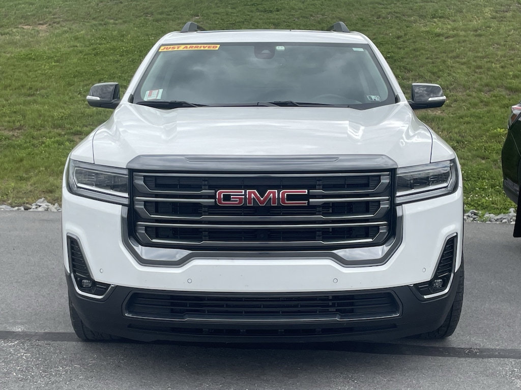 Used 2023 GMC Acadia AT4 SUV