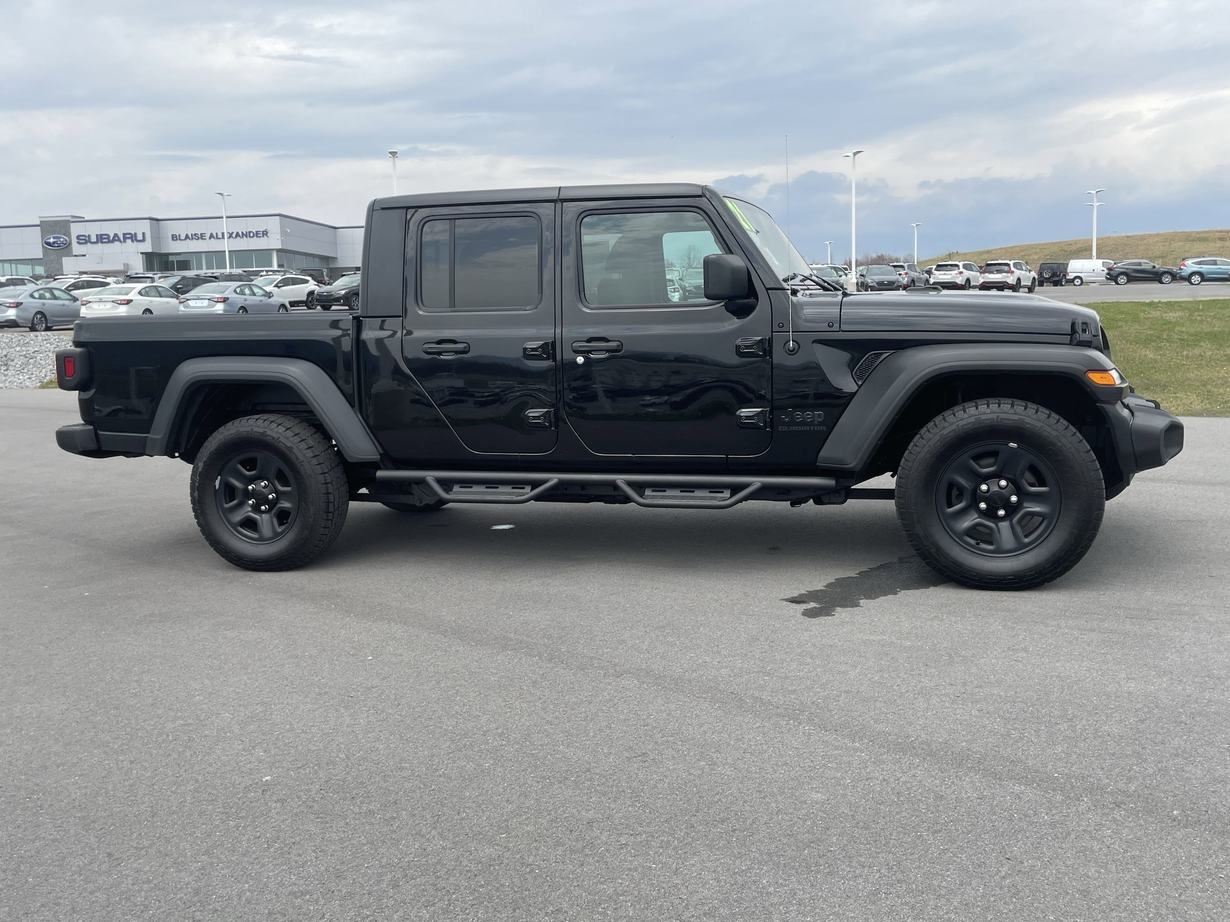 Used 2021 Jeep Gladiator Sport with VIN 1C6HJTAG4ML512160 for sale in Muncy, PA