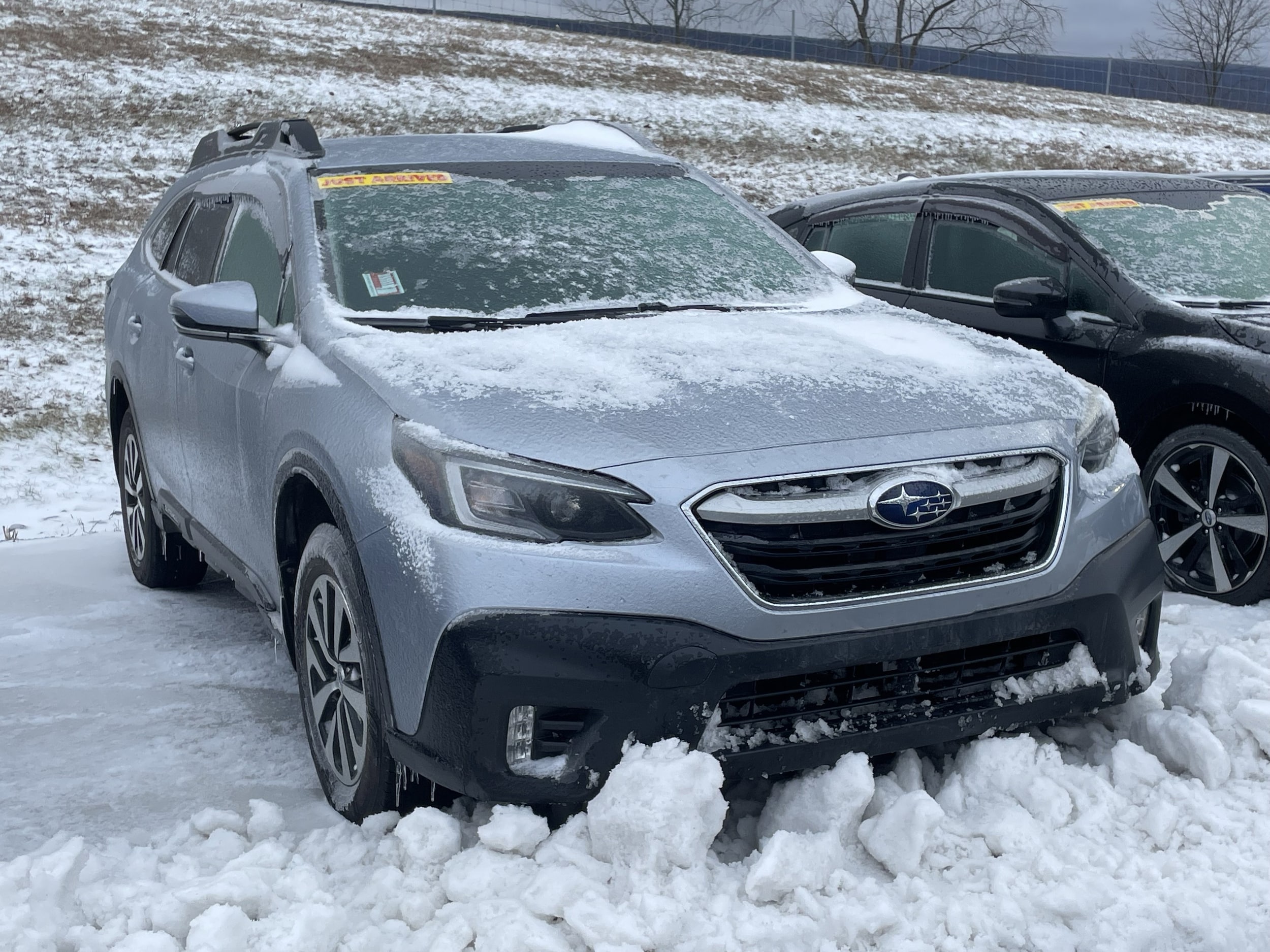 2020 Subaru Outback Premium's photo