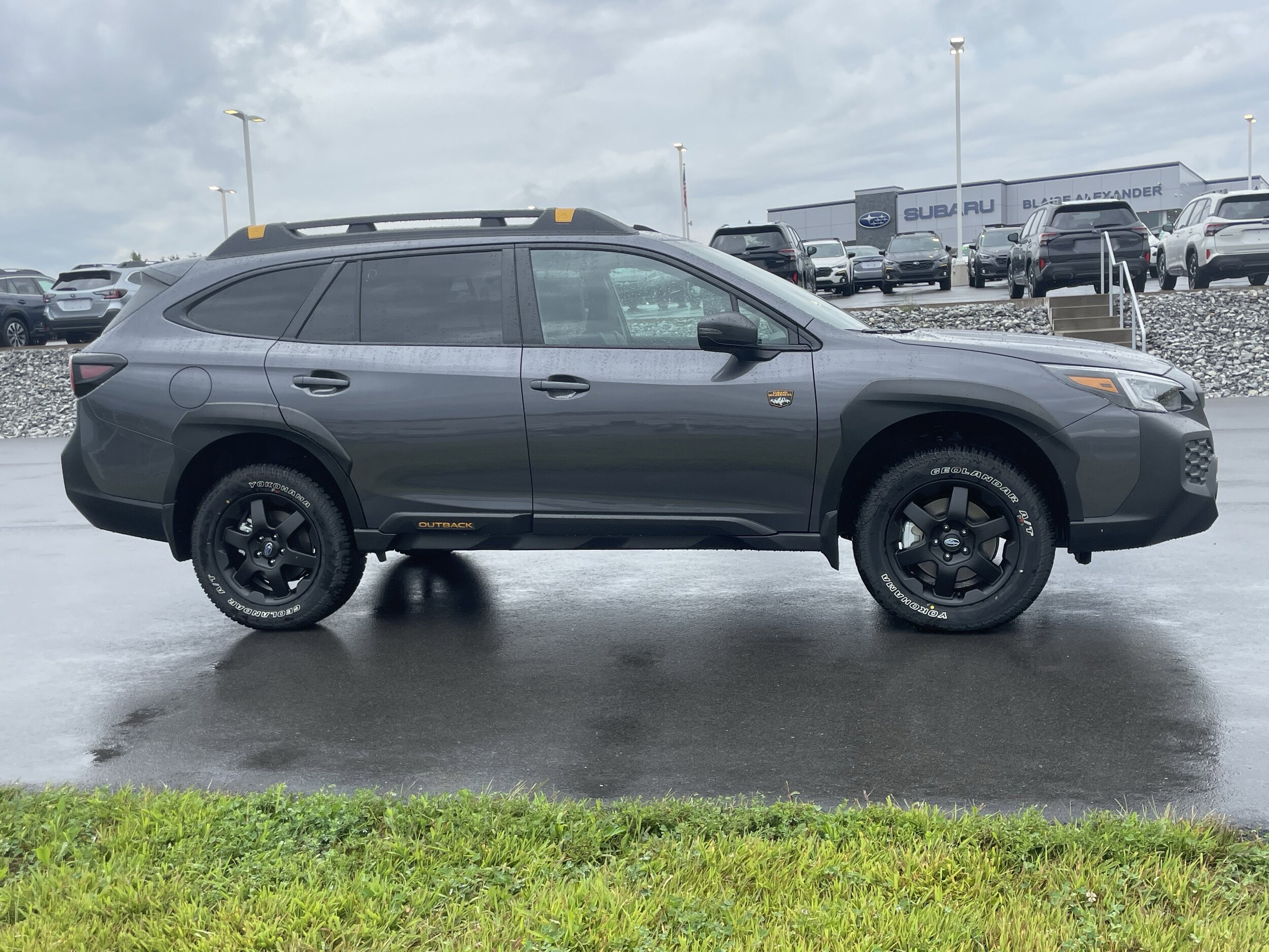 2025 Subaru Outback Wilderness photo 2