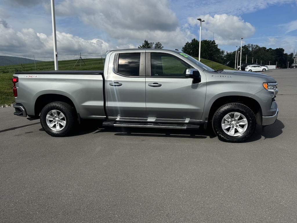 Used 2025 Chevrolet Silverado 1500 LT w/1LT Truck Double Cab