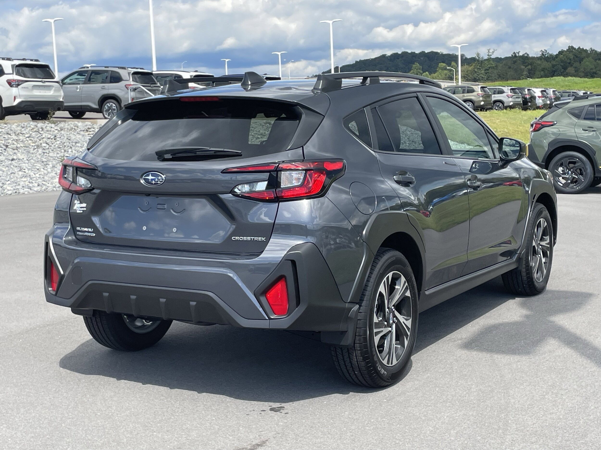 2025 Subaru Crosstrek Premium photo 3