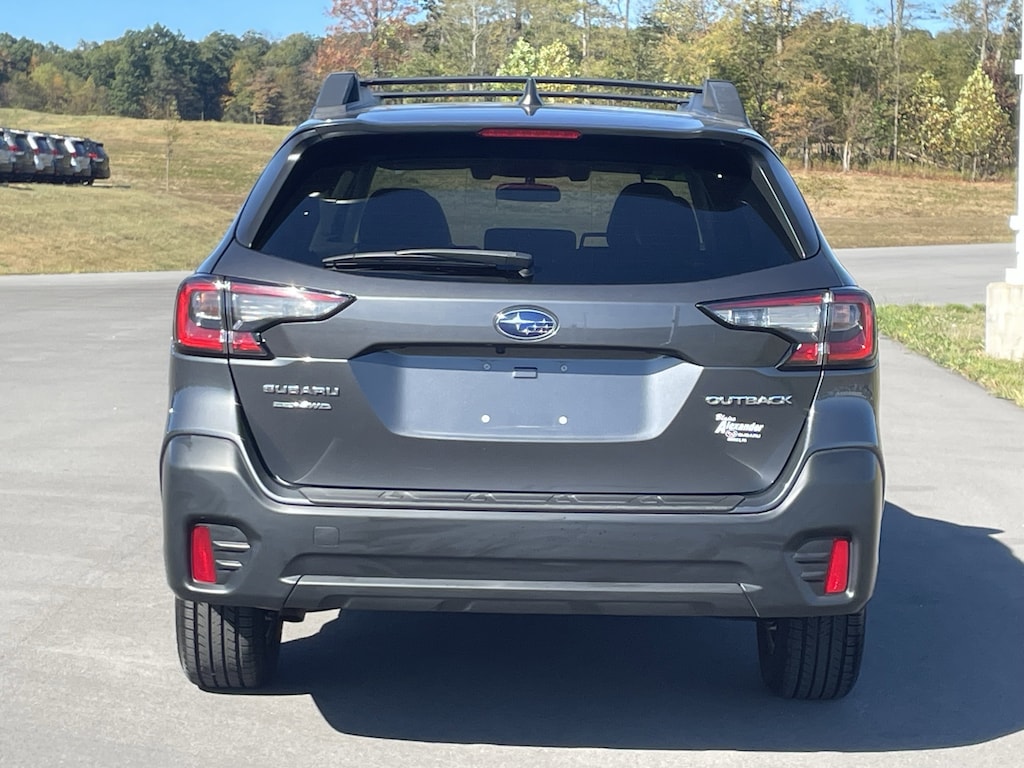 Used 2020 Subaru Outback Premium SUV