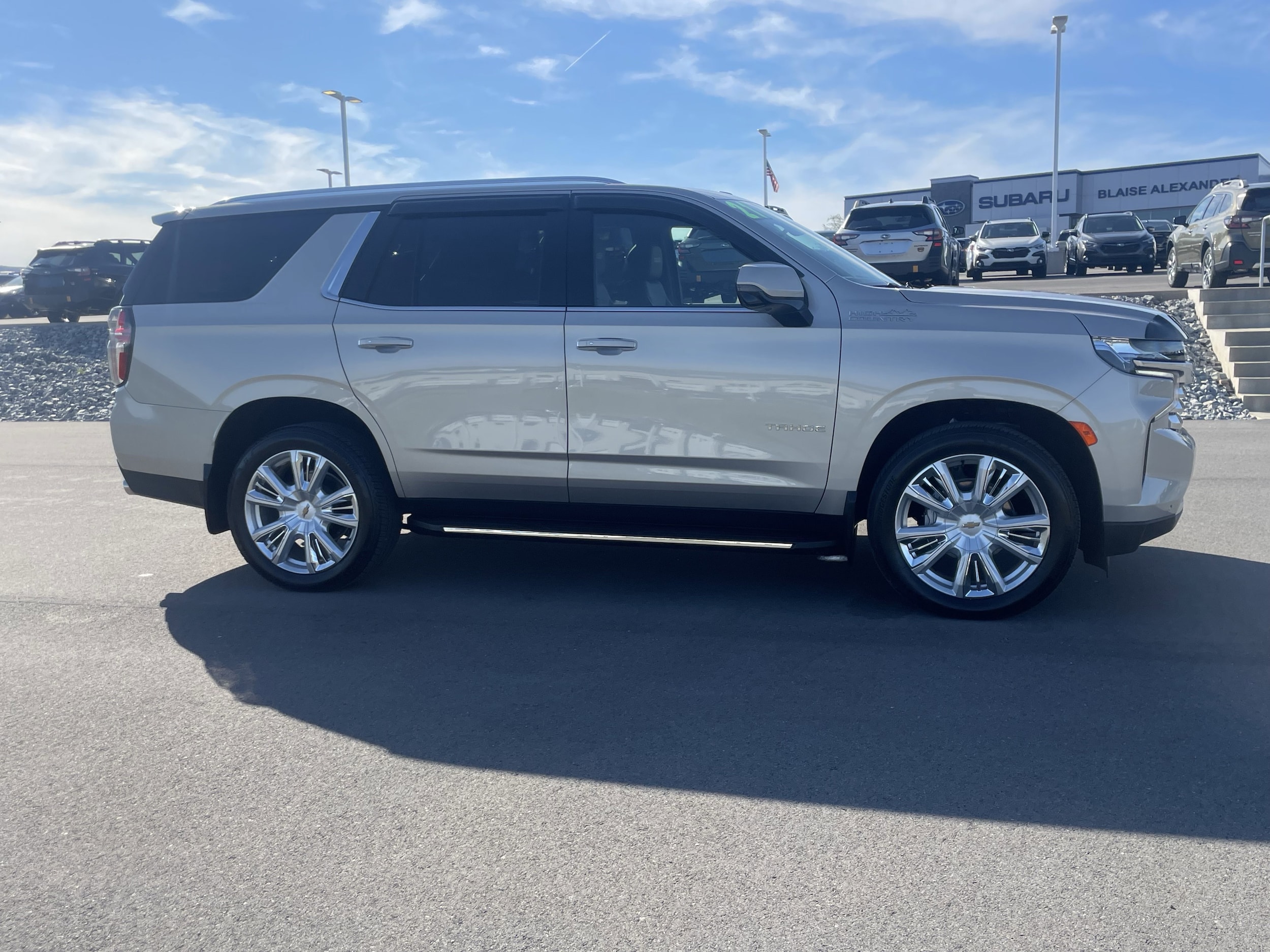 2021 Chevrolet Tahoe High Country photo 2
