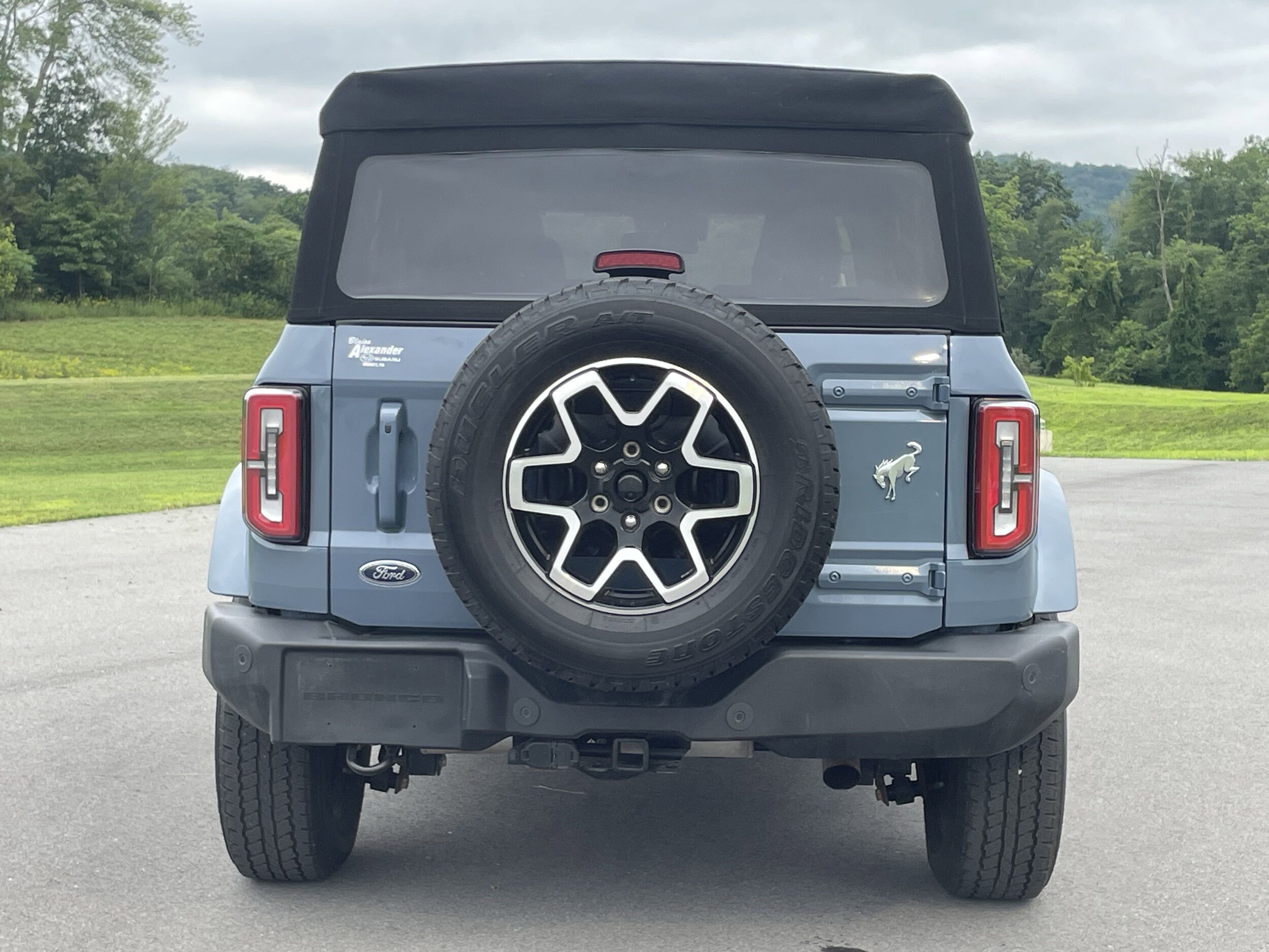 2023 Ford Bronco Outer Banks photo 4