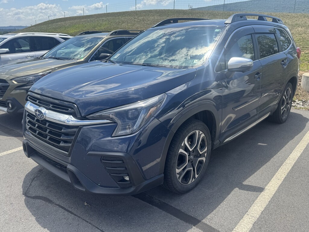 Used 2023 Subaru Ascent Limited 7-Passenger SUV