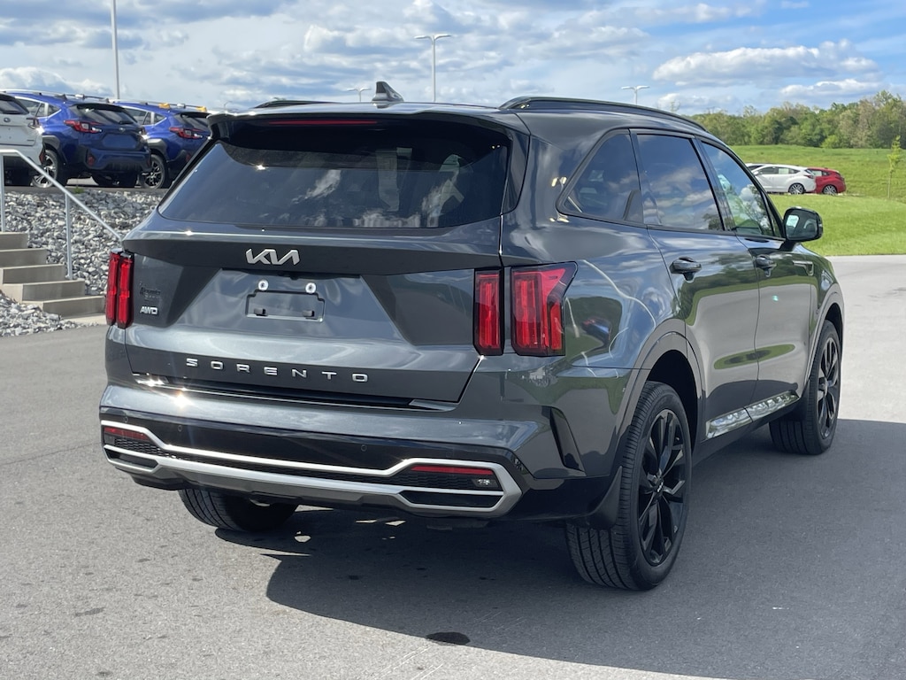 Used 2022 Kia Sorento SX SUV