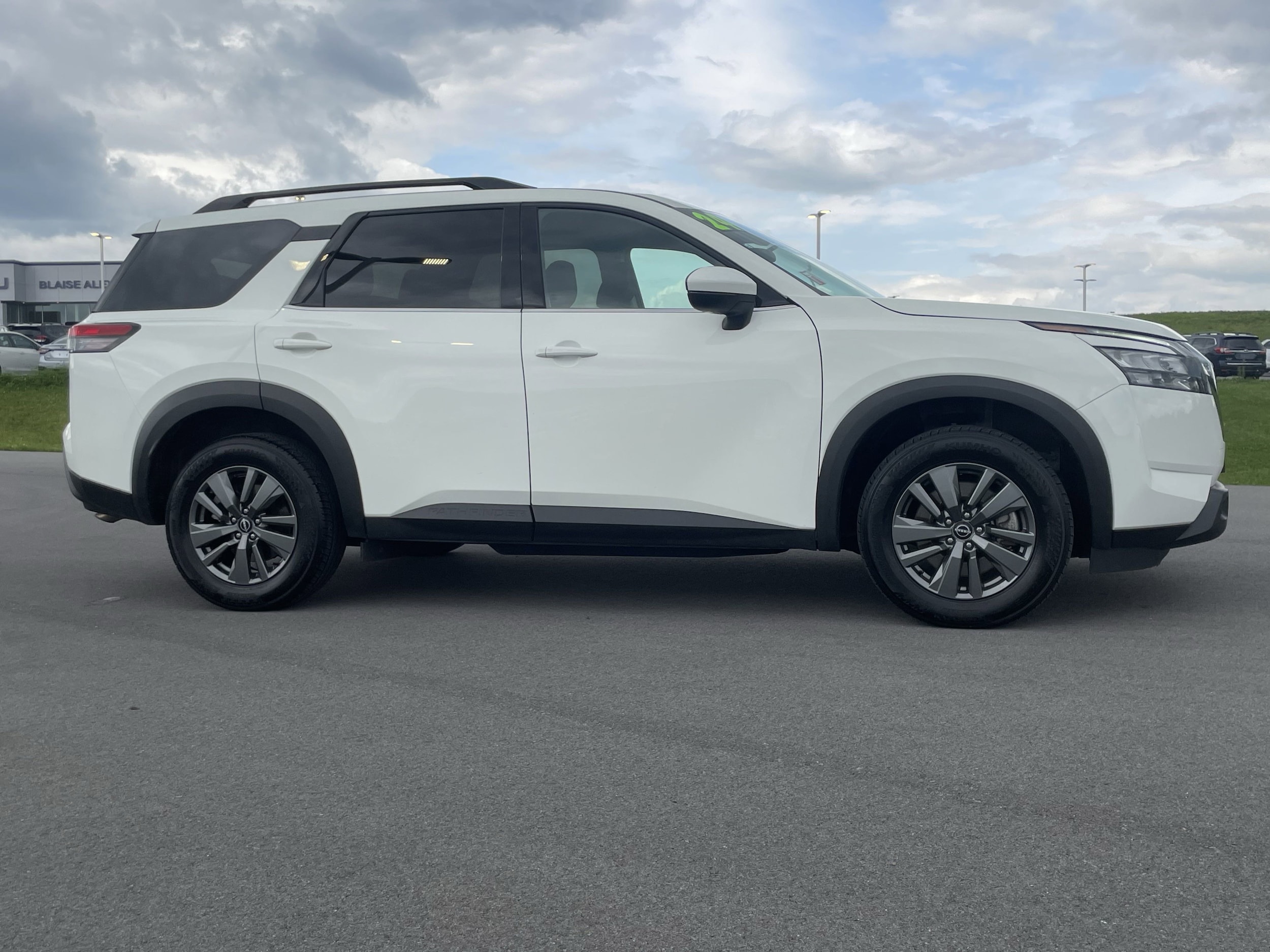 Used 2024 Nissan Pathfinder SV with VIN 5N1DR3BC4RC275989 for sale in Muncy, PA