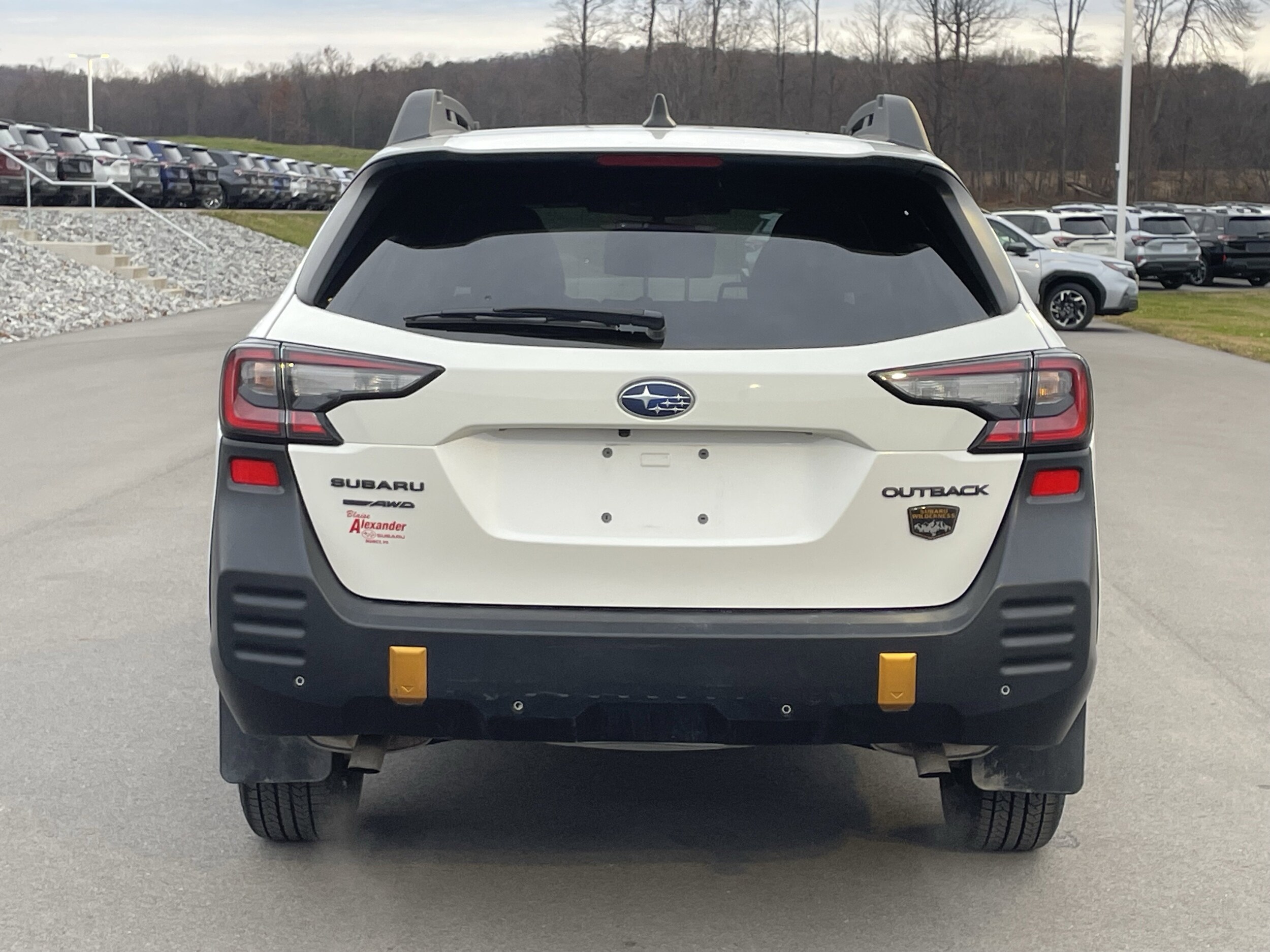 2023 Subaru Outback Wilderness photo 3