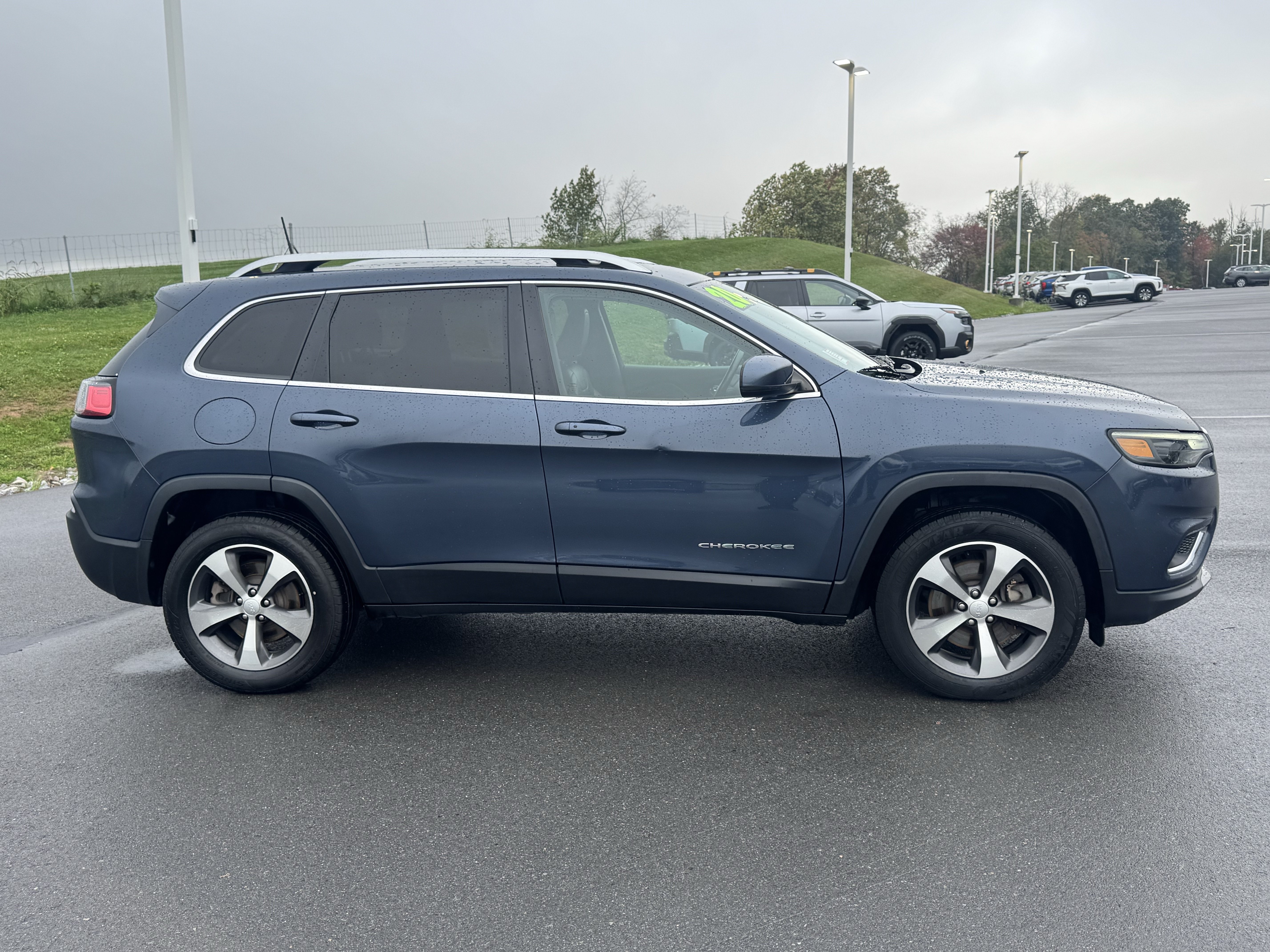 Used 2020 Jeep Cherokee Limited with VIN 1C4PJMDX8LD636723 for sale in Muncy, PA