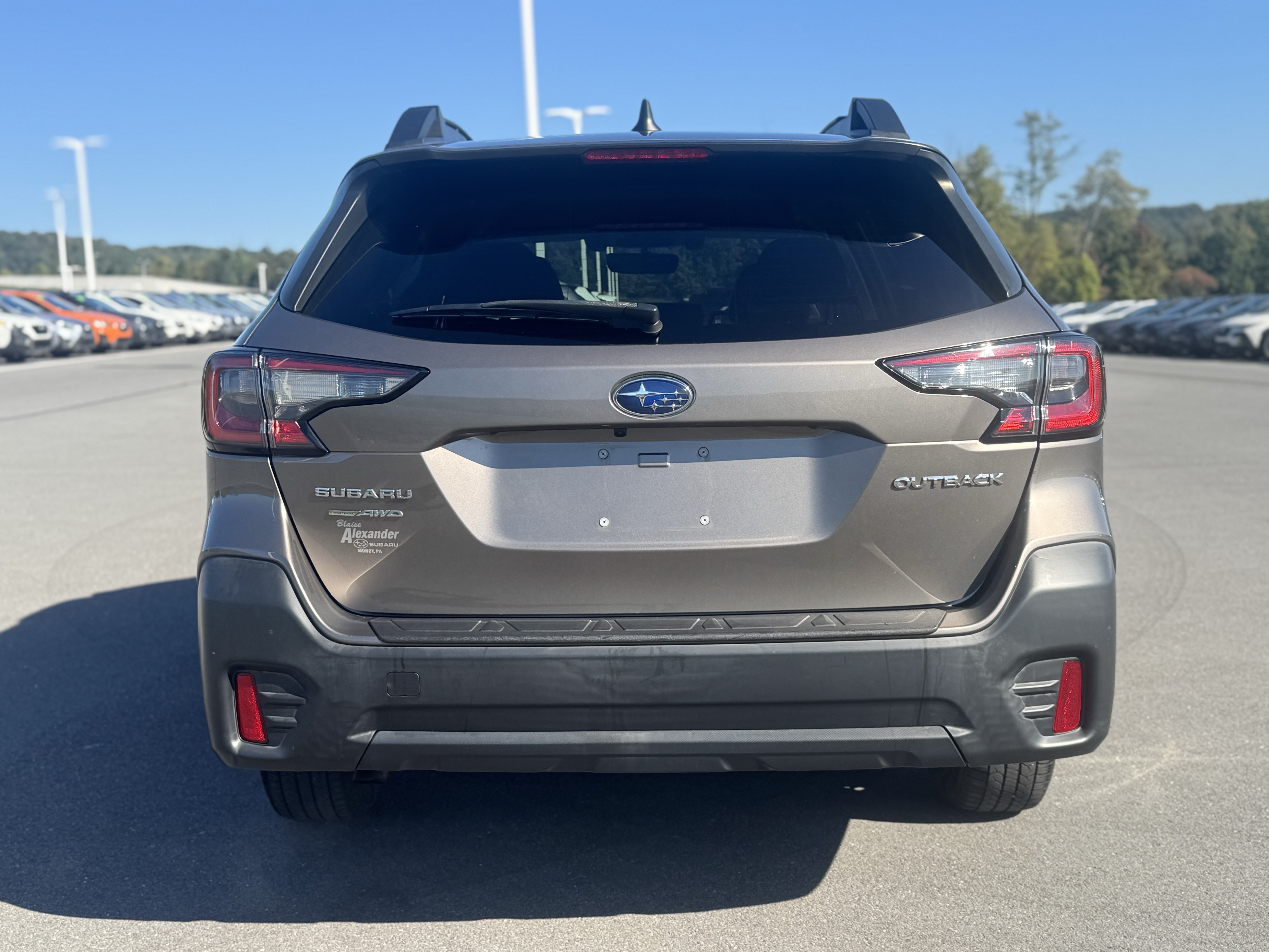 Used 2022 Subaru Outback Premium SUV