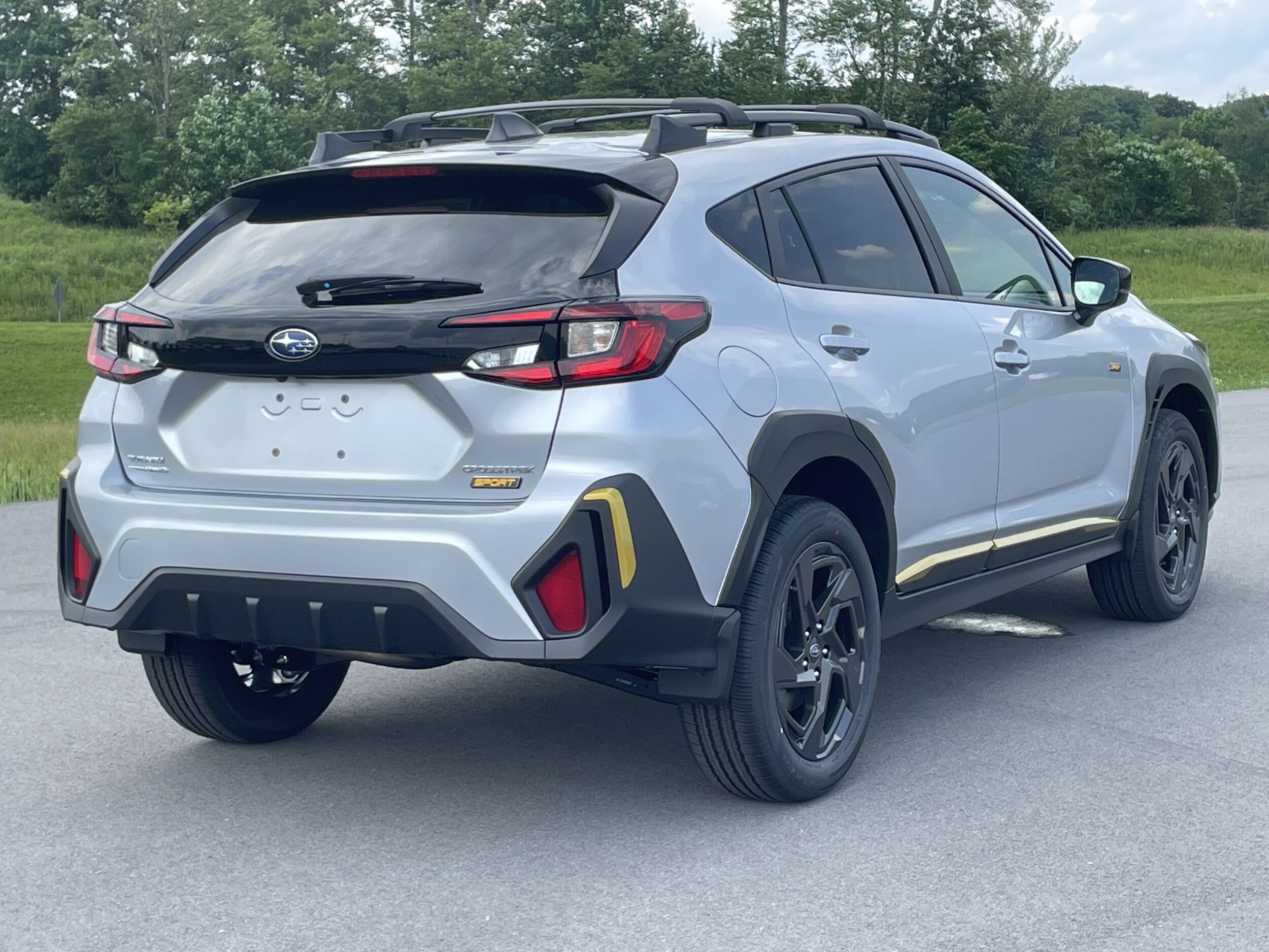 2025 Subaru Crosstrek Sport photo 3
