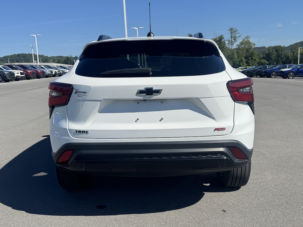 Used 2024 Chevrolet Trax 2RS SUV