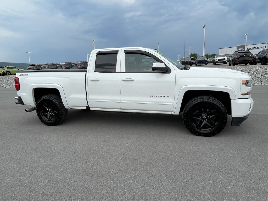 Used 2017 Chevrolet Silverado 1500 LT Truck Double Cab