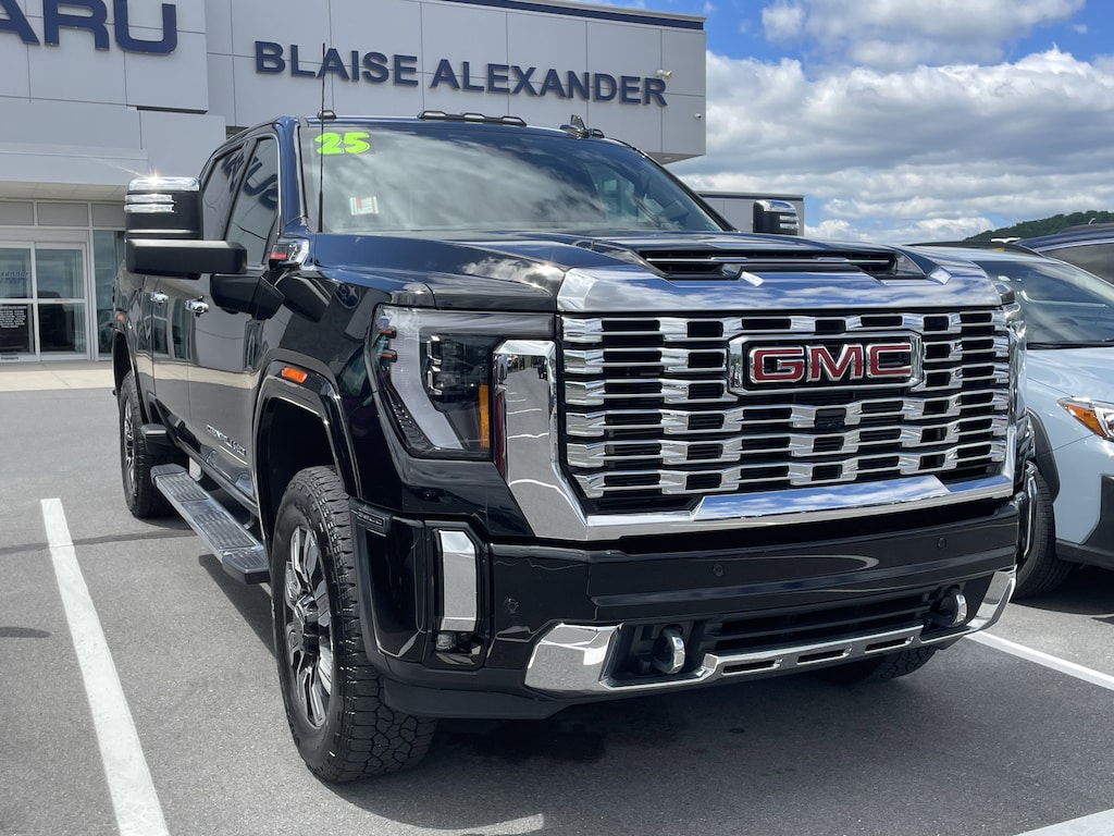Used 2025 GMC Sierra 2500HD Denali Truck Crew Cab