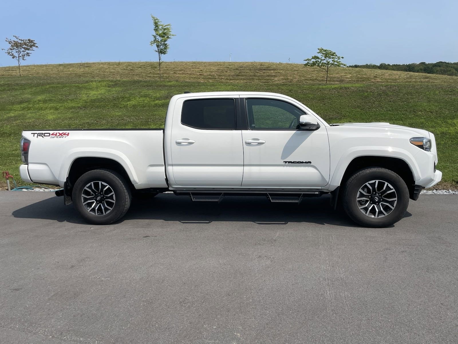 Used 2021 Toyota Tacoma TRD Sport with VIN 3TYDZ5BN2MT003082 for sale in Muncy, PA