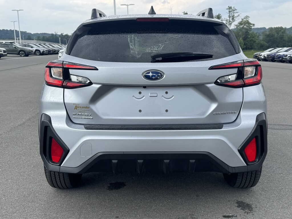Used 2025 Subaru Crosstrek Premium SUV