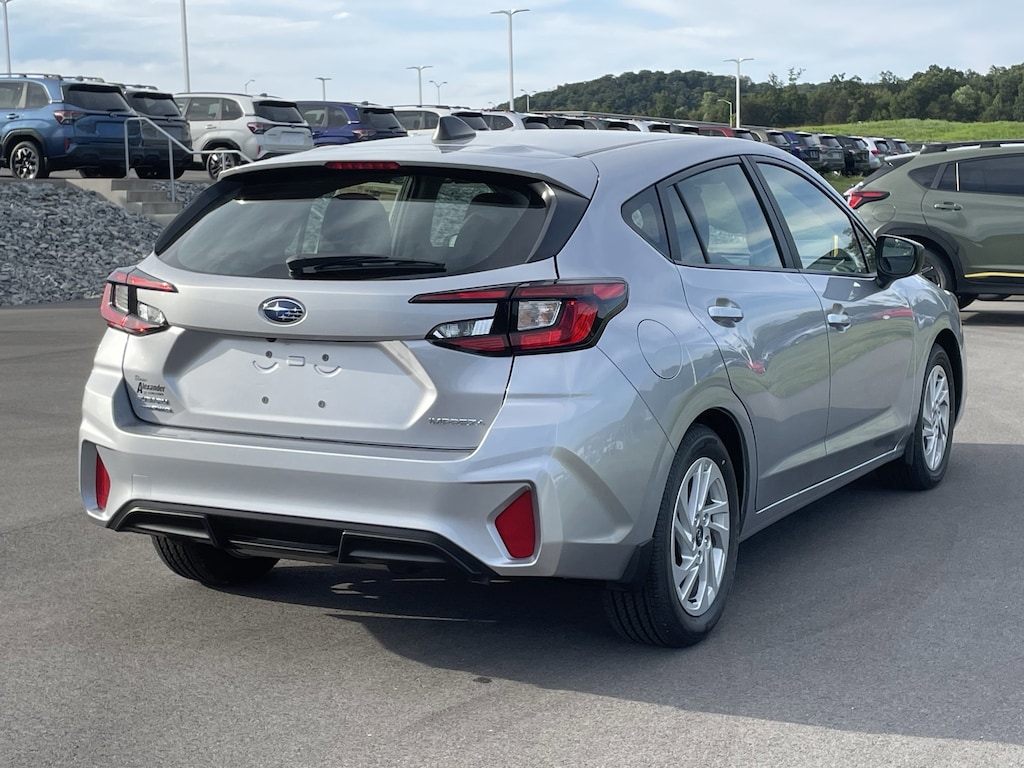 New 2025 Subaru Impreza Base 5-Door