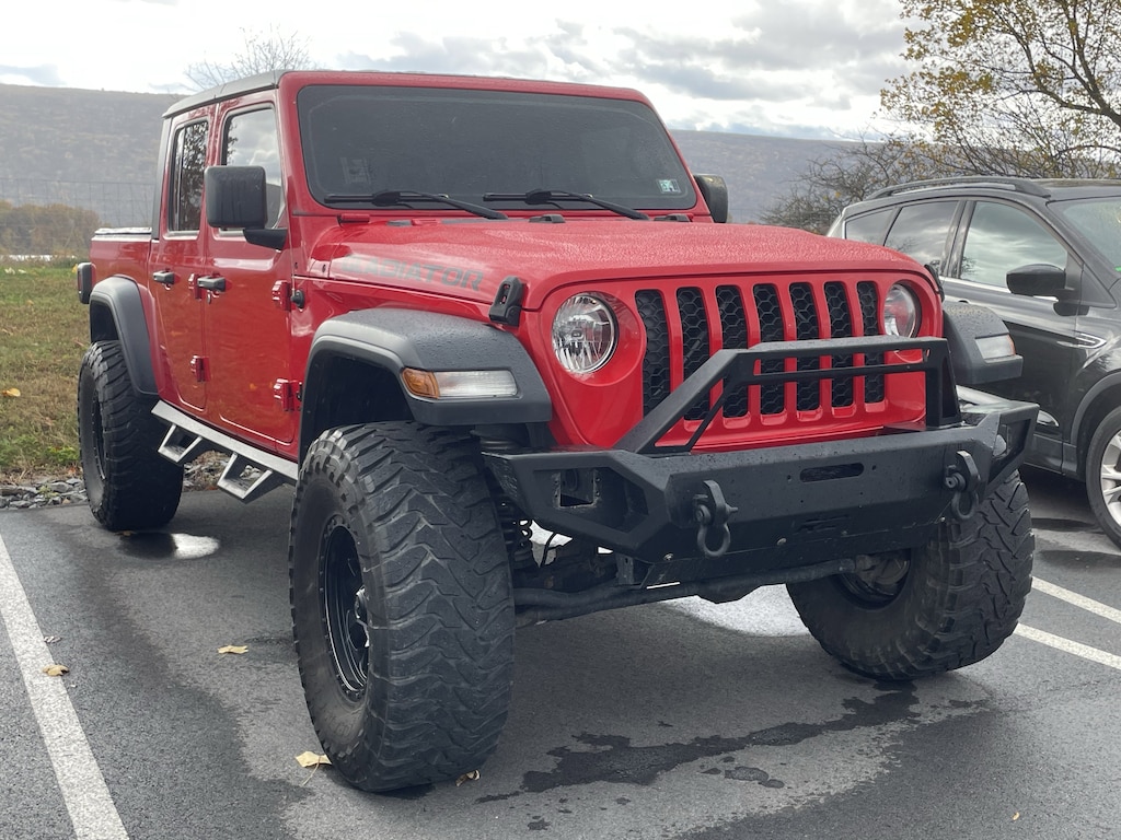 Used 2020 Jeep Gladiator Sport Truck Crew Cab