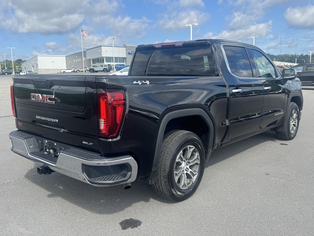 Used 2025 GMC Sierra 1500 SLT Truck Crew Cab
