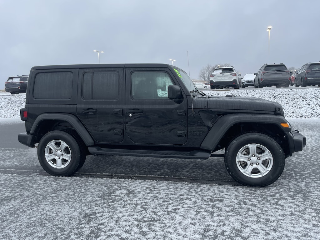 Used 2022 Jeep Wrangler Unlimited Sport SUV