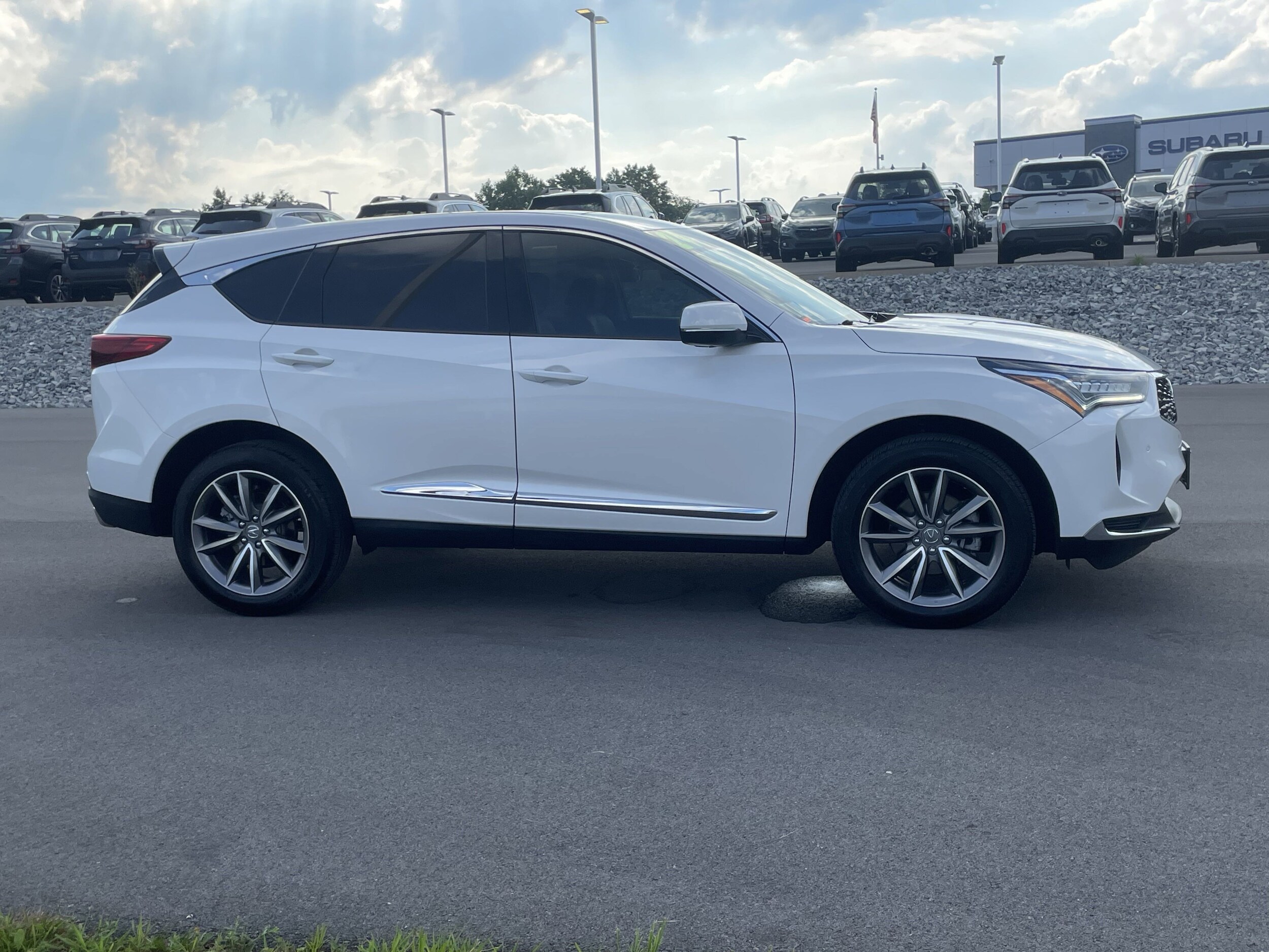 2024 Acura RDX Technology photo 2
