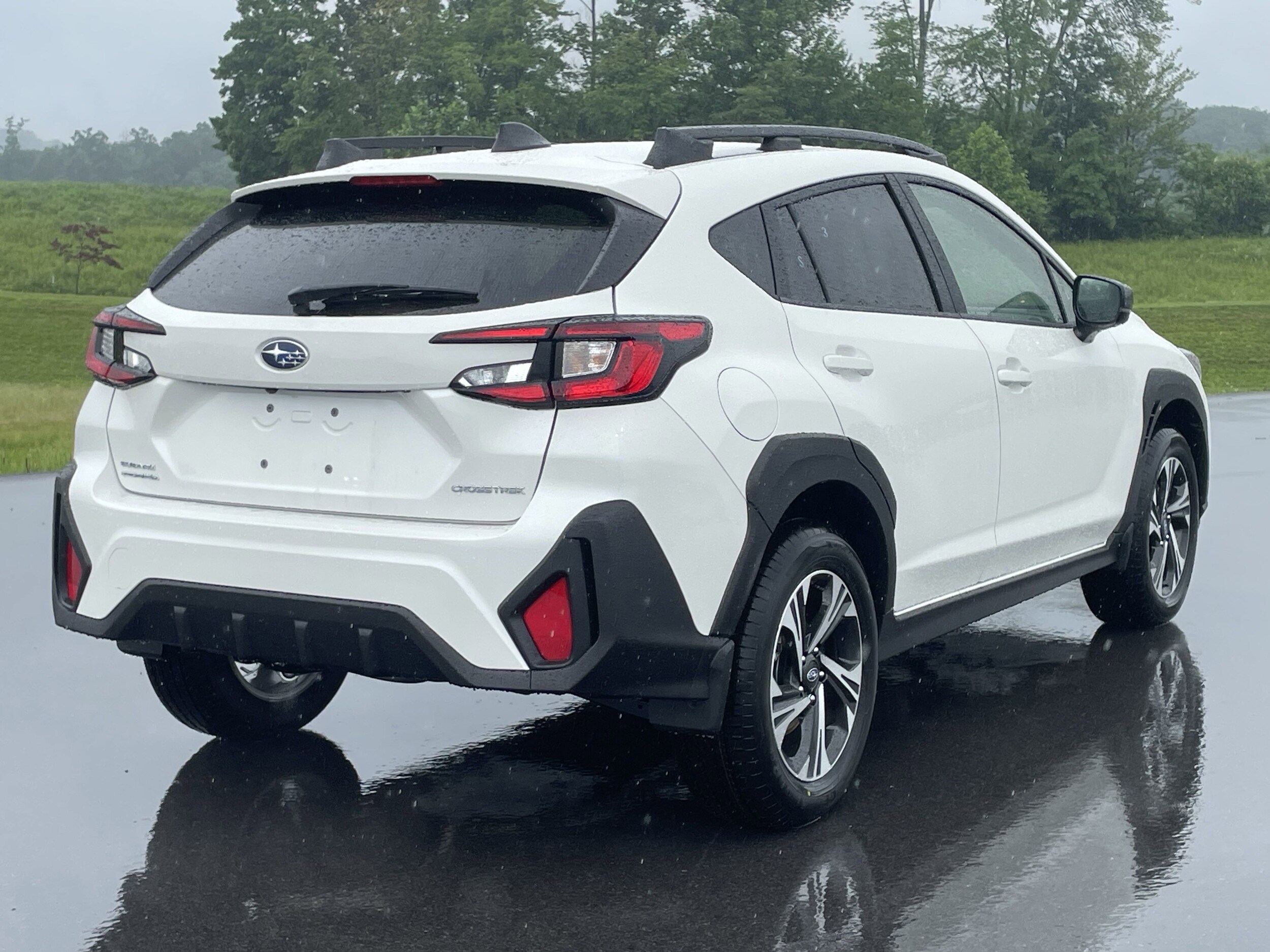 2025 Subaru Crosstrek Premium photo 3