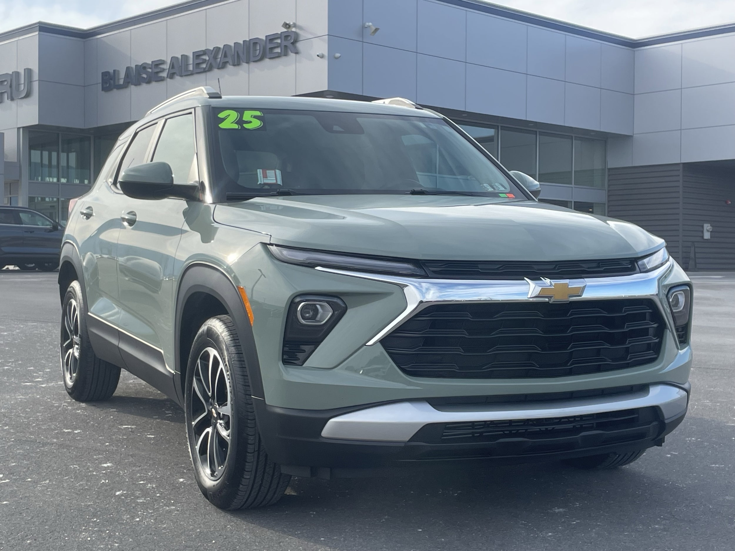 2025 Chevrolet Trailblazer LT's photo