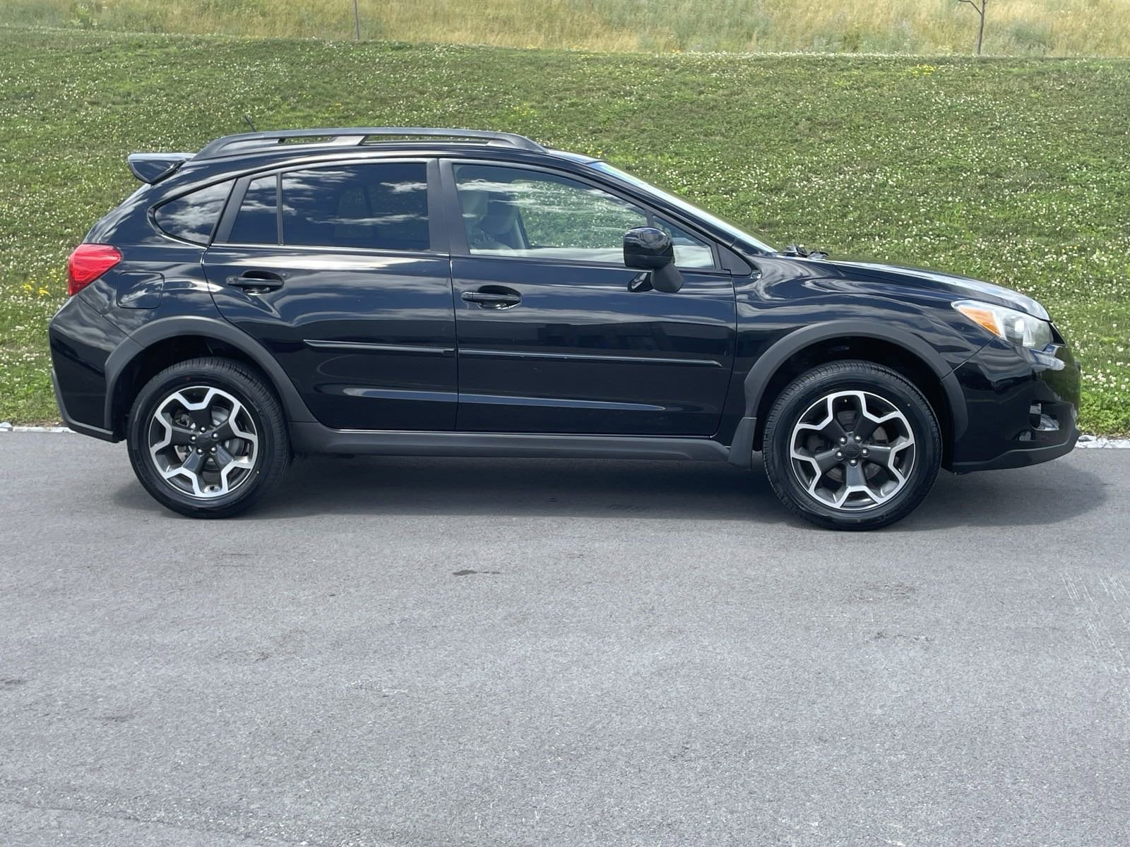 Used 2013 Subaru XV Crosstrek Limited with VIN JF2GPAKC3D2889301 for sale in Muncy, PA