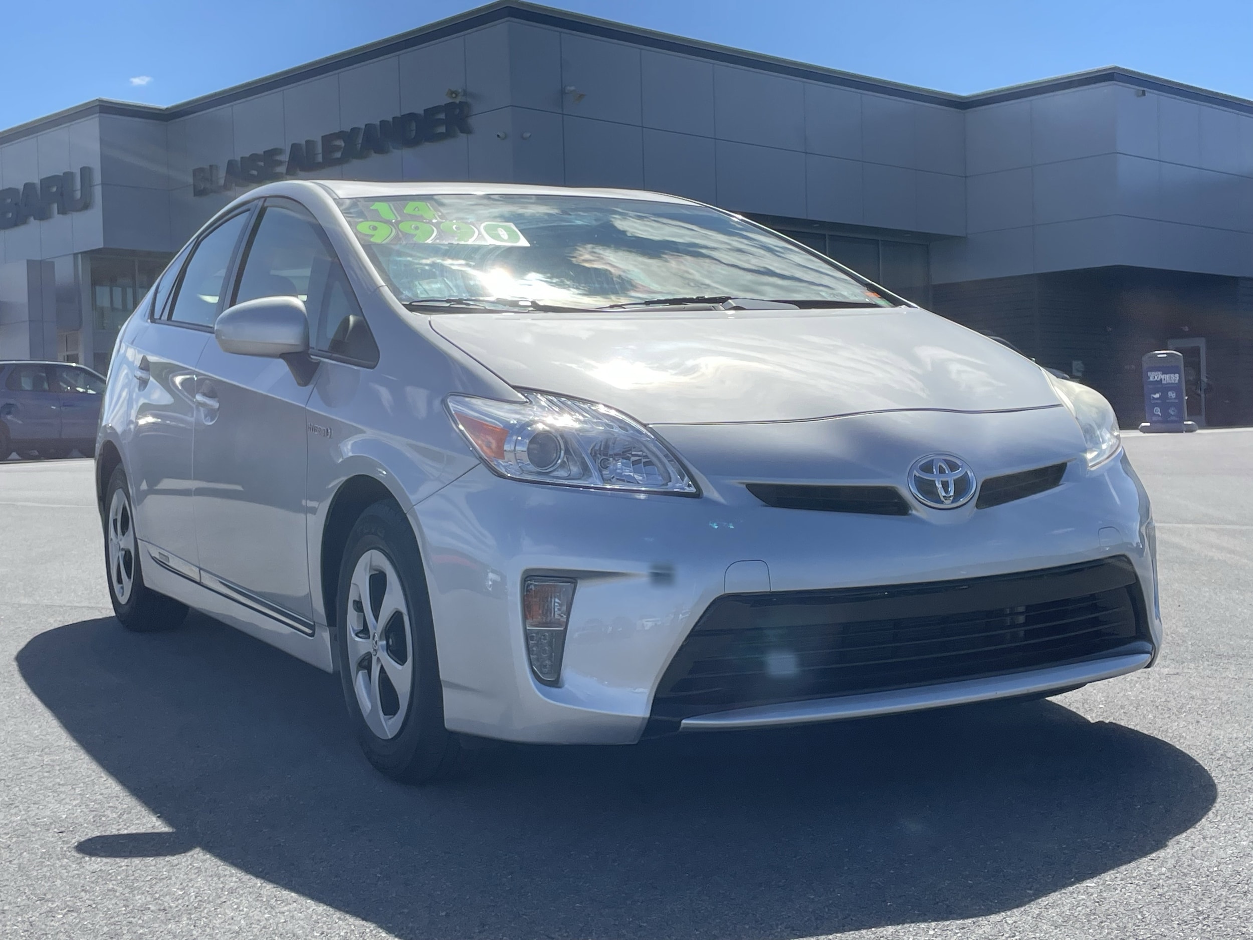 2014 Toyota Prius Two's photo