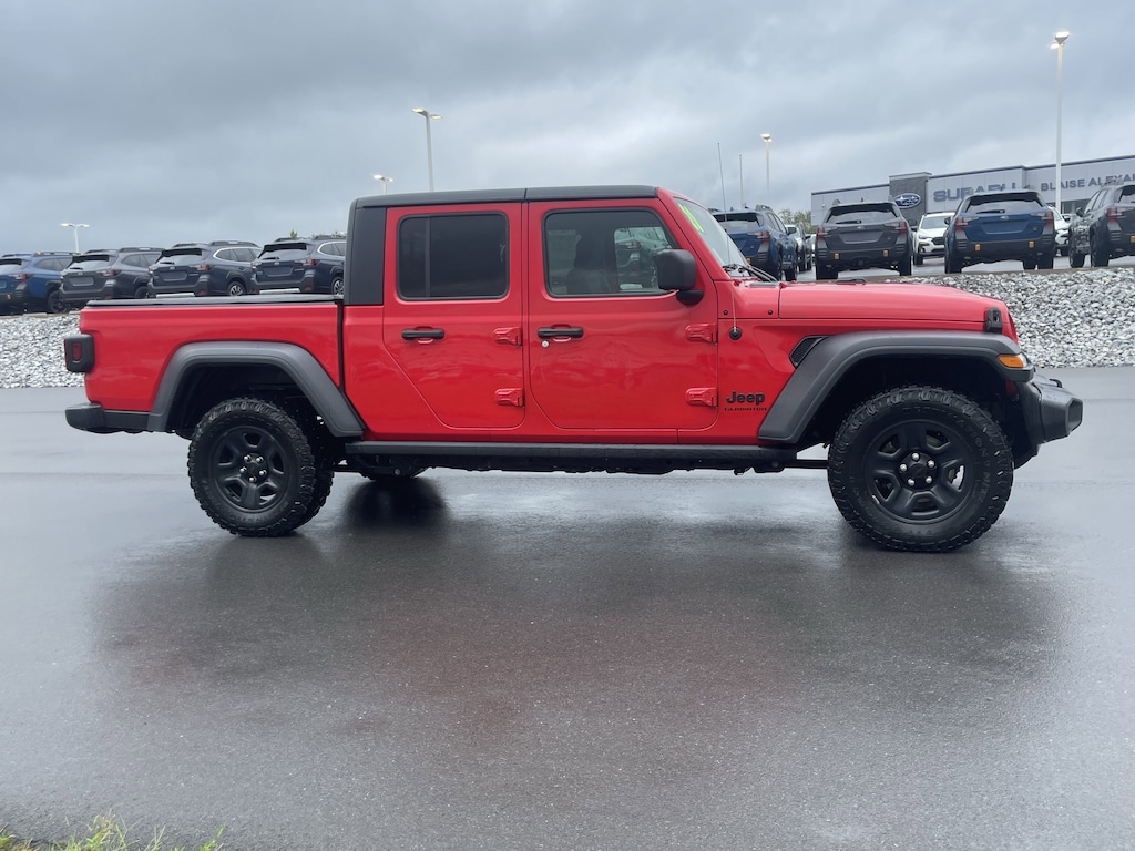 Used 2020 Jeep Gladiator Sport Truck Crew Cab