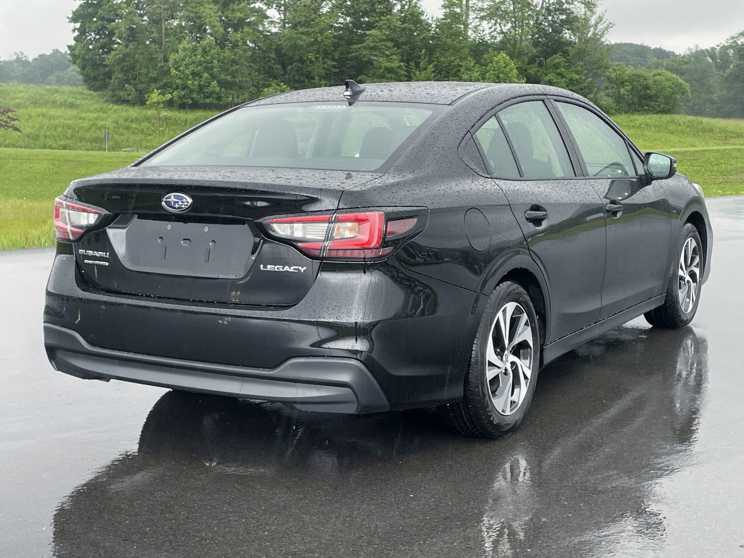 2025 Subaru Legacy Premium photo 2