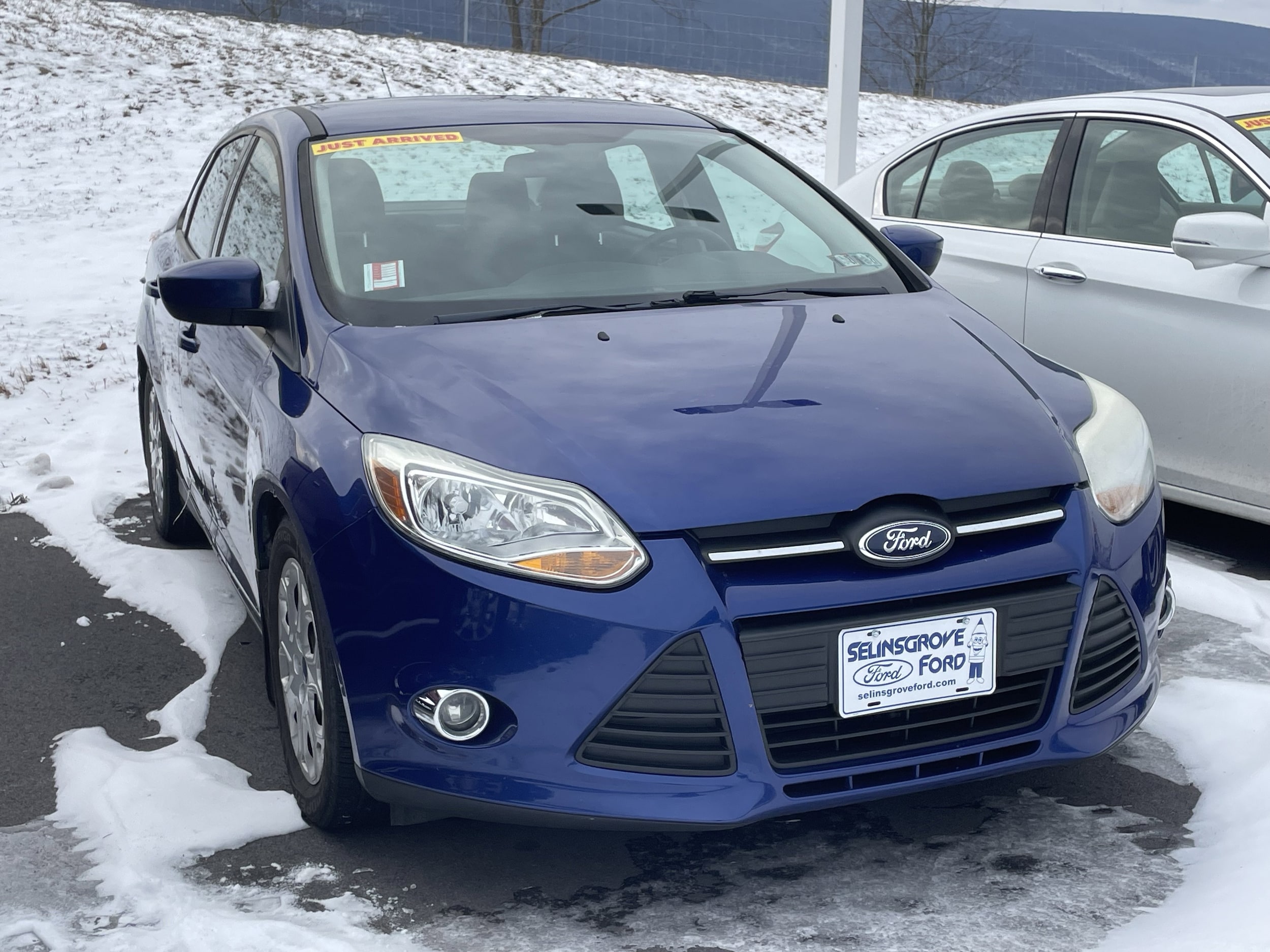 2012 Ford Focus SE's photo
