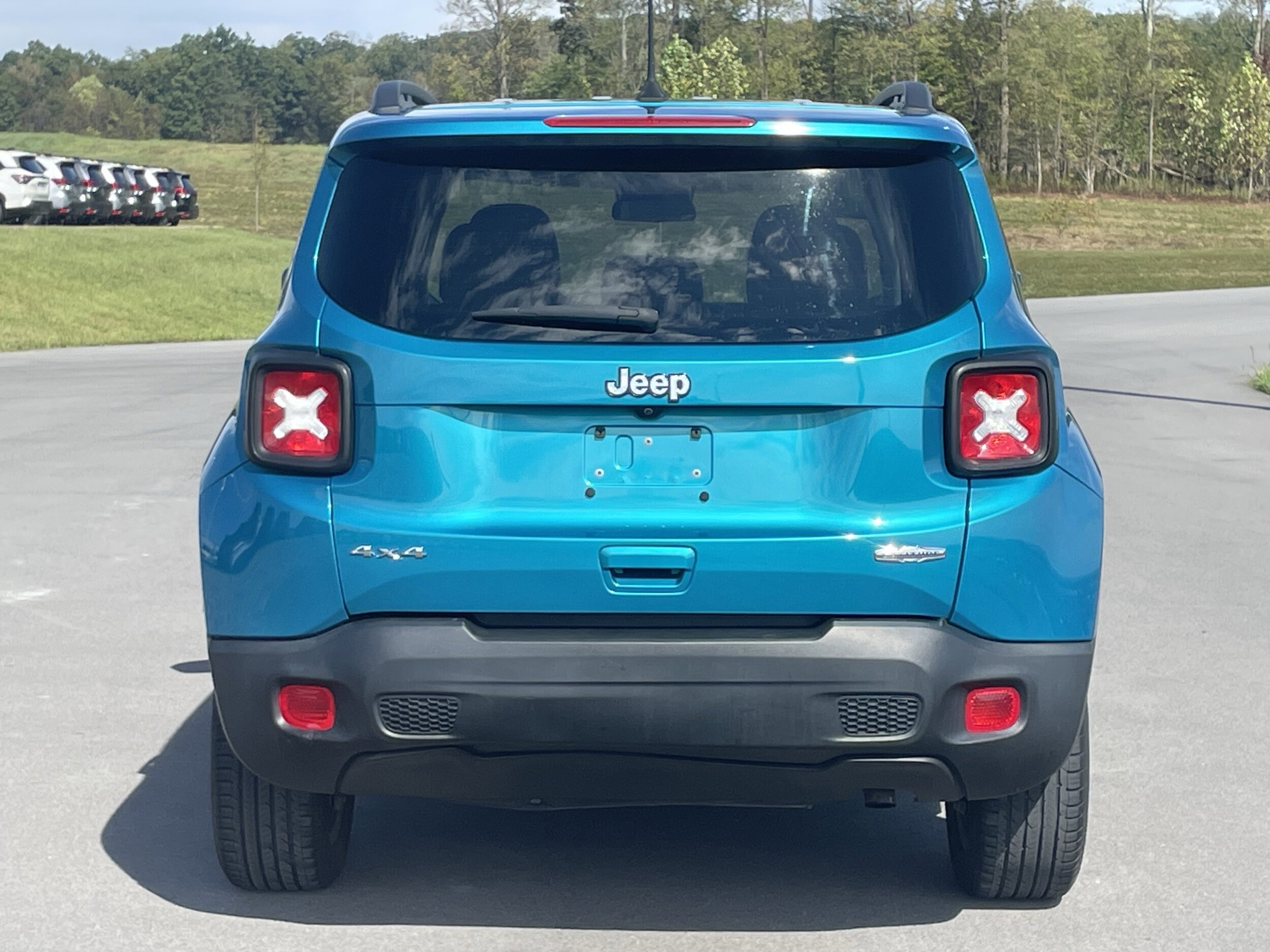 2019 Jeep Renegade Latitude photo 4