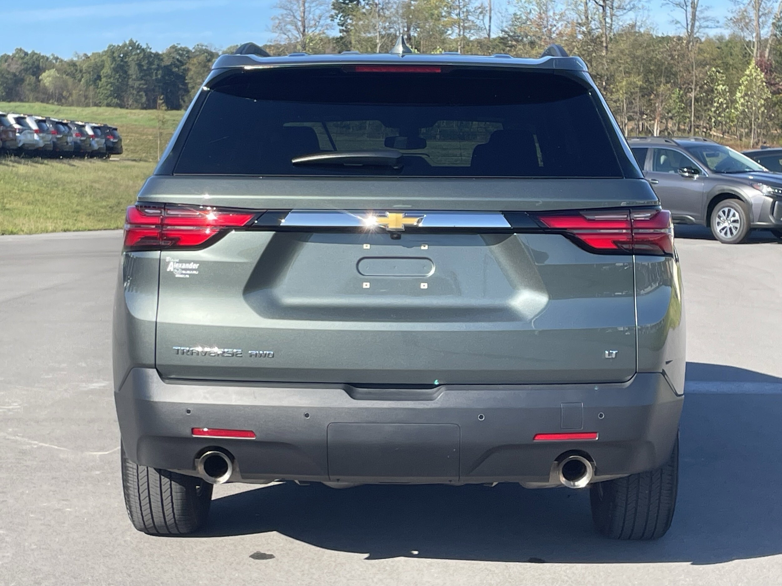 2023 Chevrolet Traverse Cloth 1LT photo 3