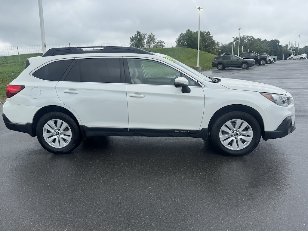 Used 2019 Subaru Outback 2.5i Premium SUV