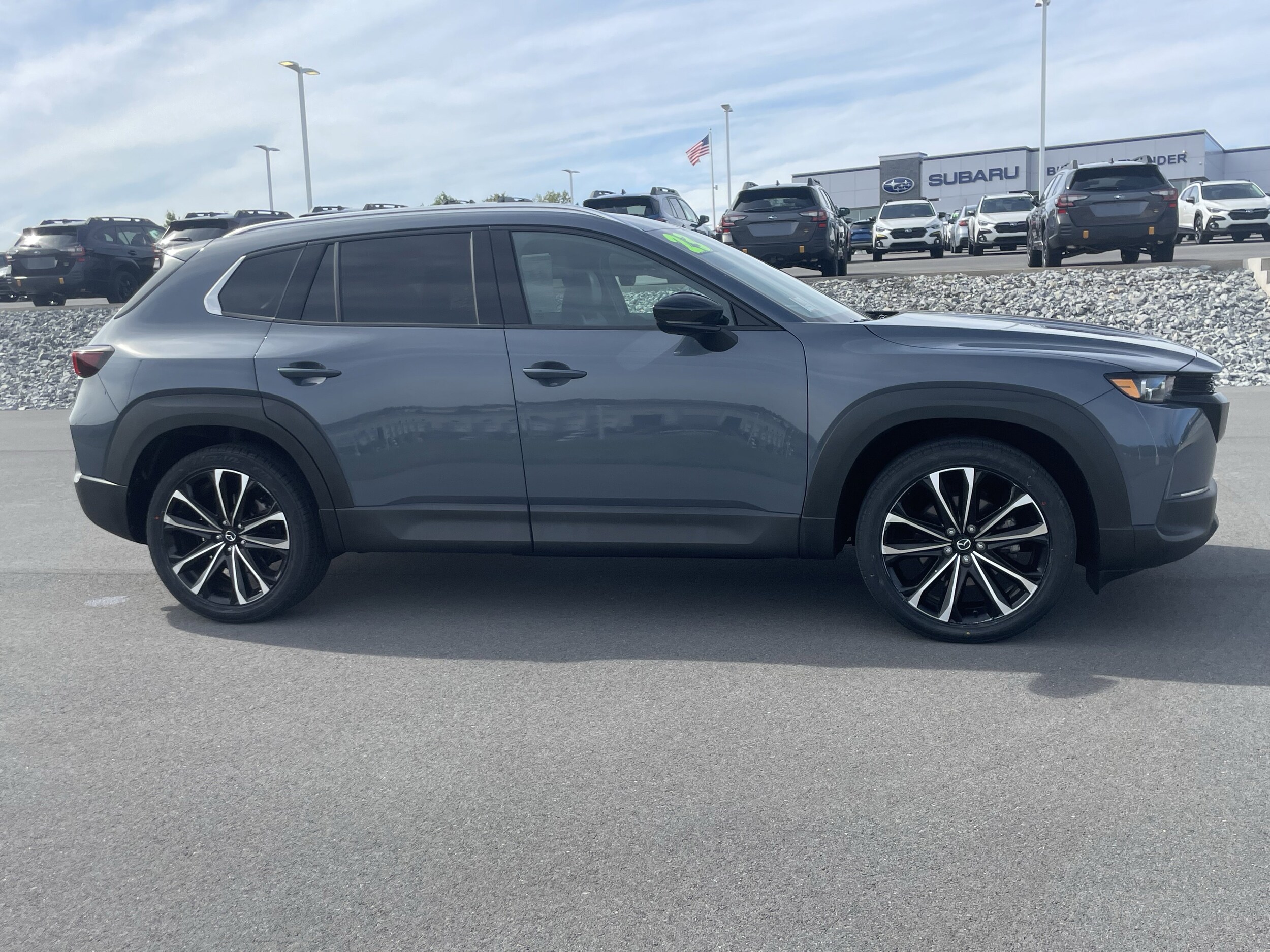 2023 Mazda CX-50 2.5 Premium Plus photo 2
