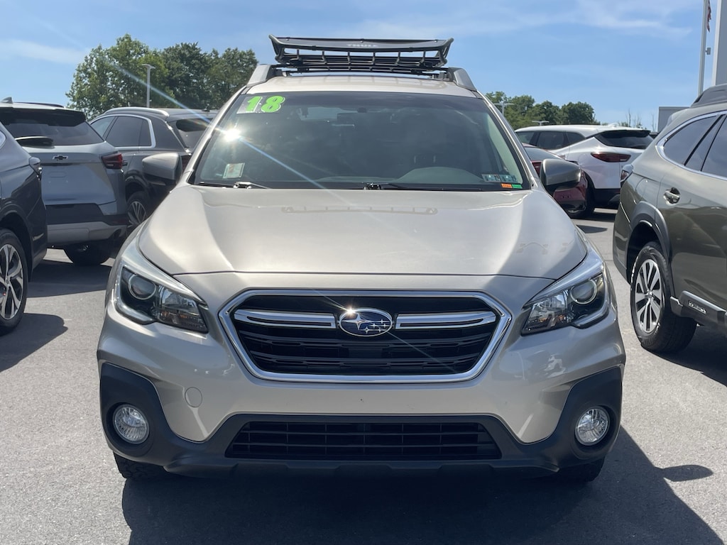 Used 2018 Subaru Outback 2.5i Premium with SUV
