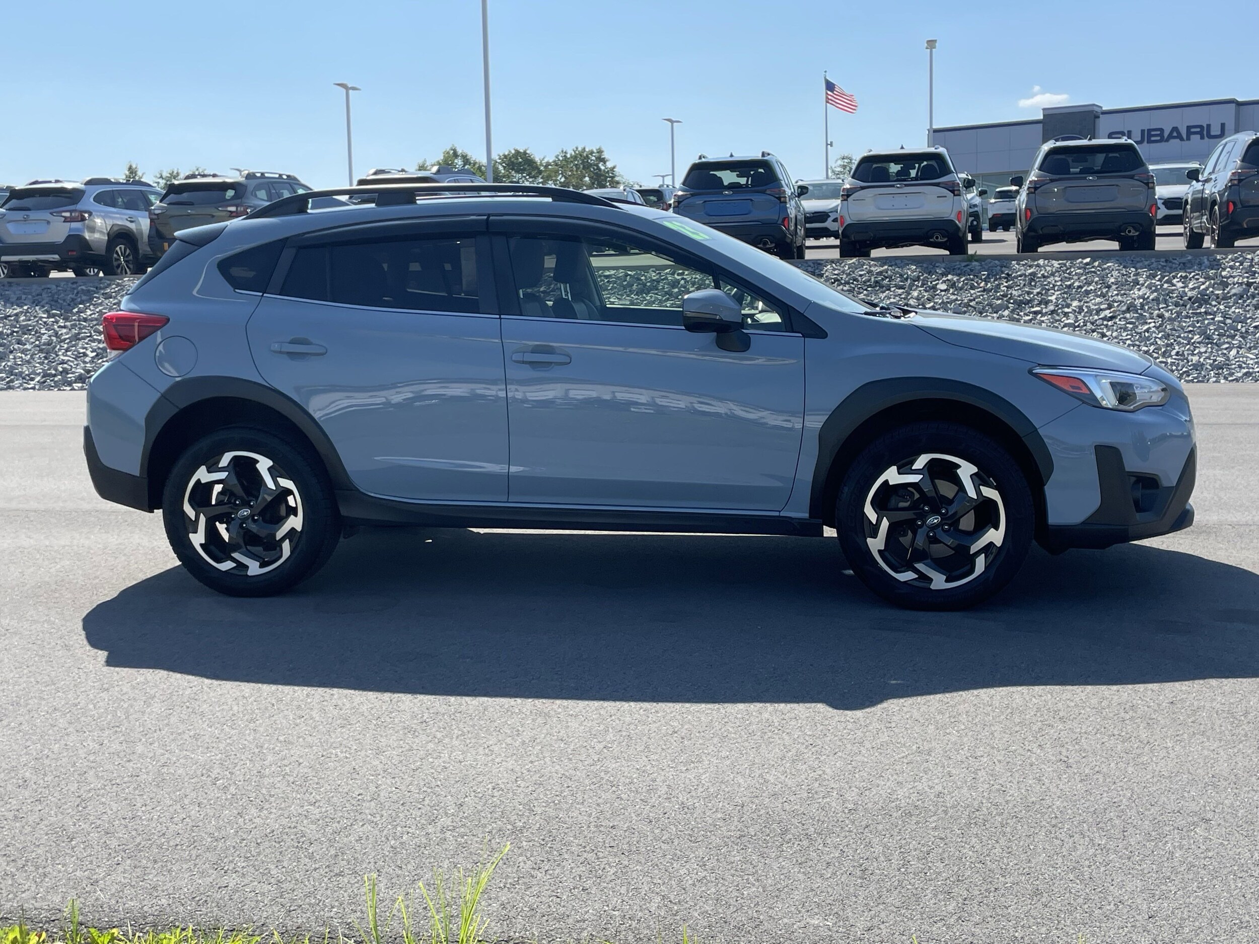 2023 Subaru Crosstrek Limited photo 2