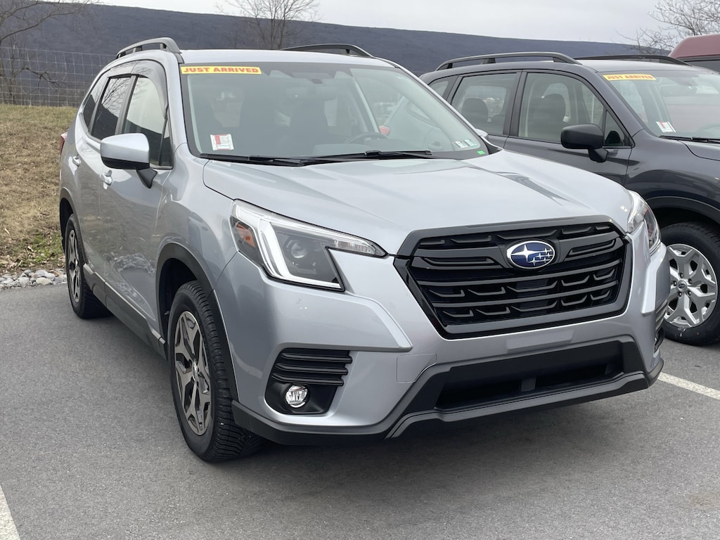 Used 2024 Subaru Forester Premium SUV